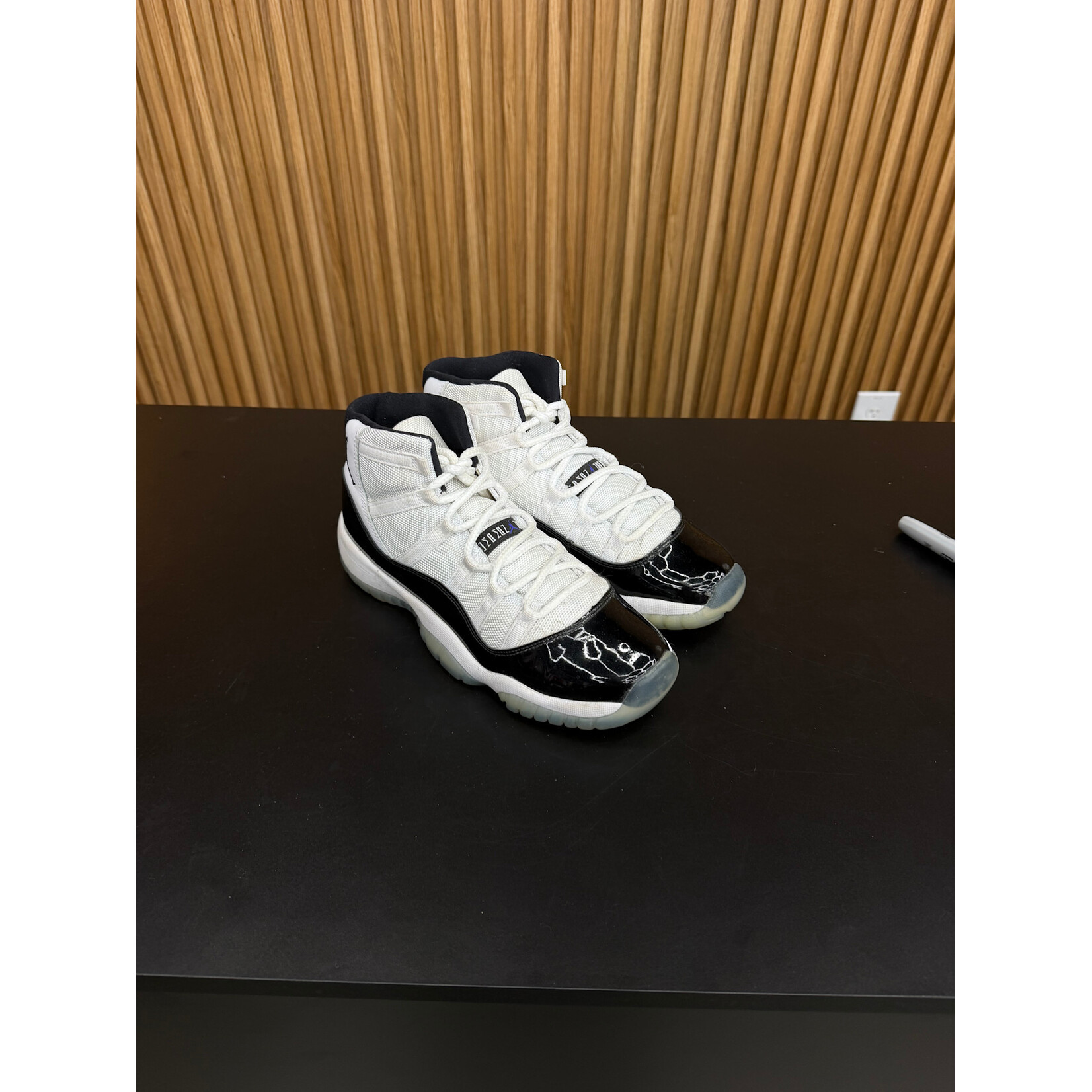 Jordan Jordan 11 Retro Concord (2018) (GS) Size 7, PREOWNED