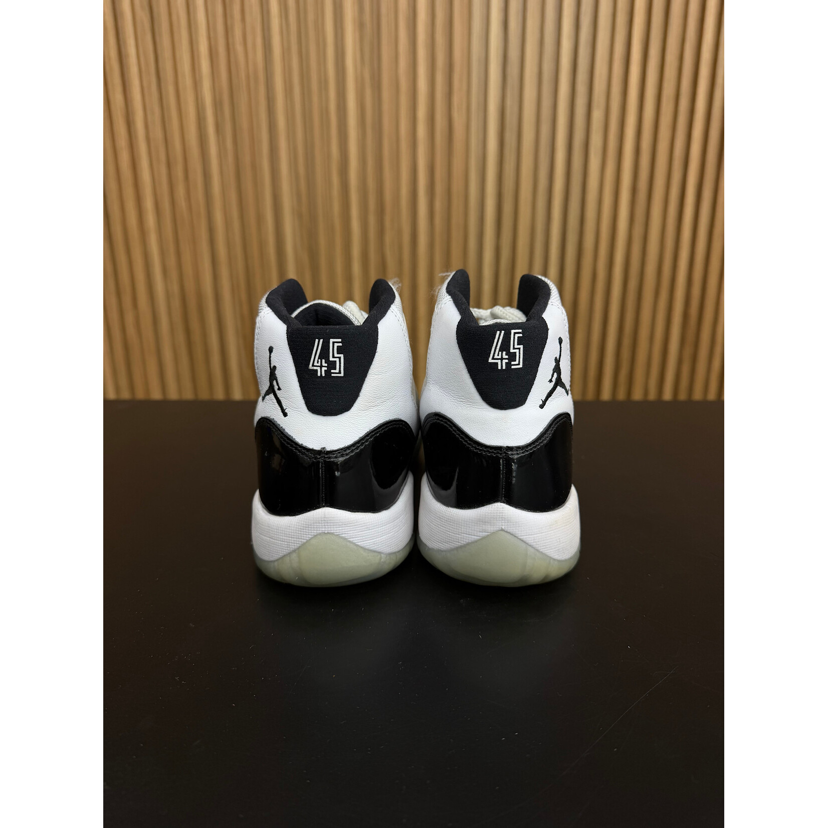 Jordan Jordan 11 Retro Concord (2018) (GS) Size 7, PREOWNED