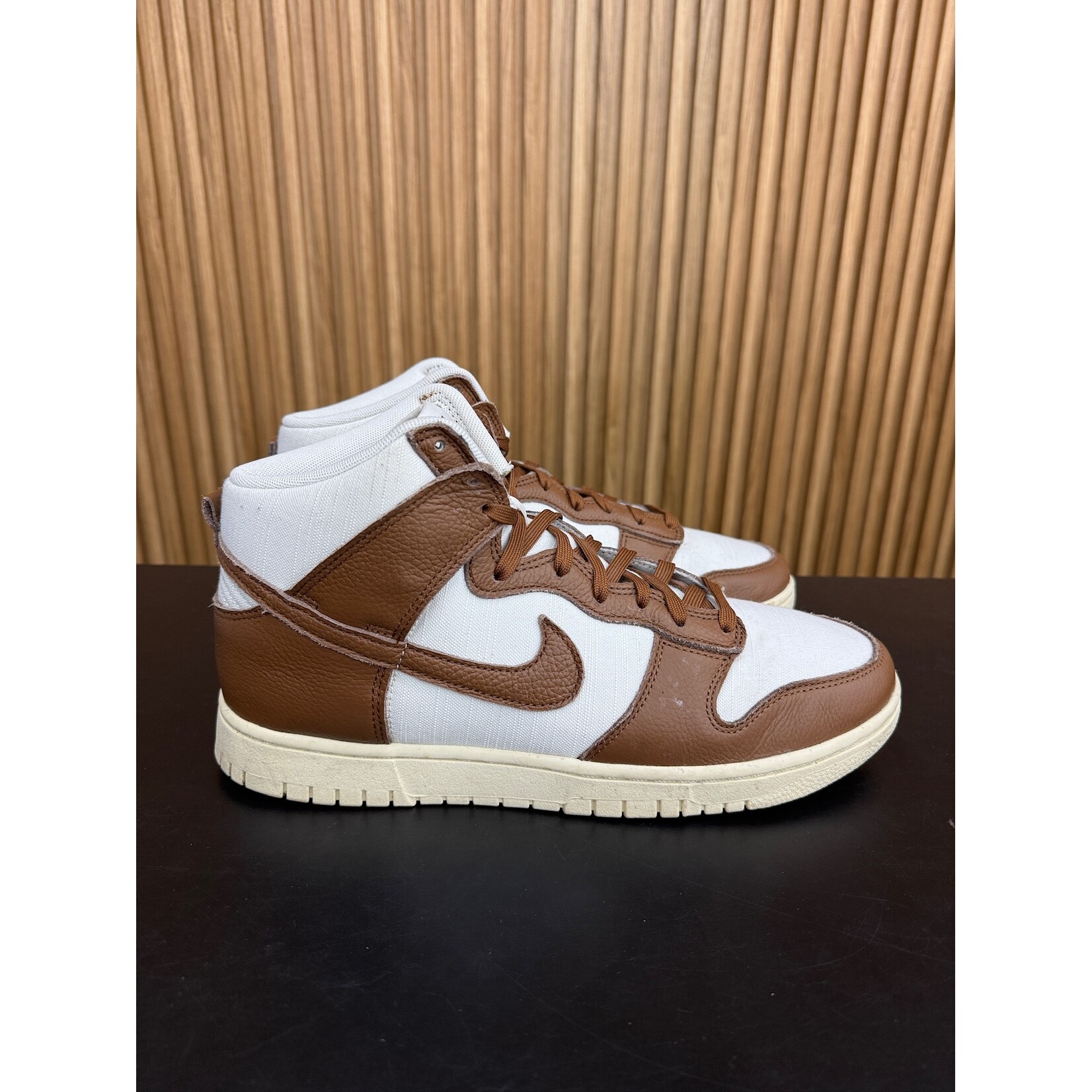 Nike Nike Dunk High PRM Vintage Pecan Sail Size 10.5, PREOWNED NO BOX*