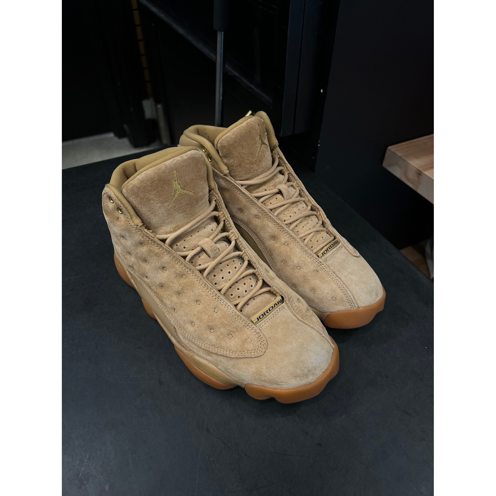 Jordan Jordan 13 Retro Wheat Size 8.5, PREOWNED