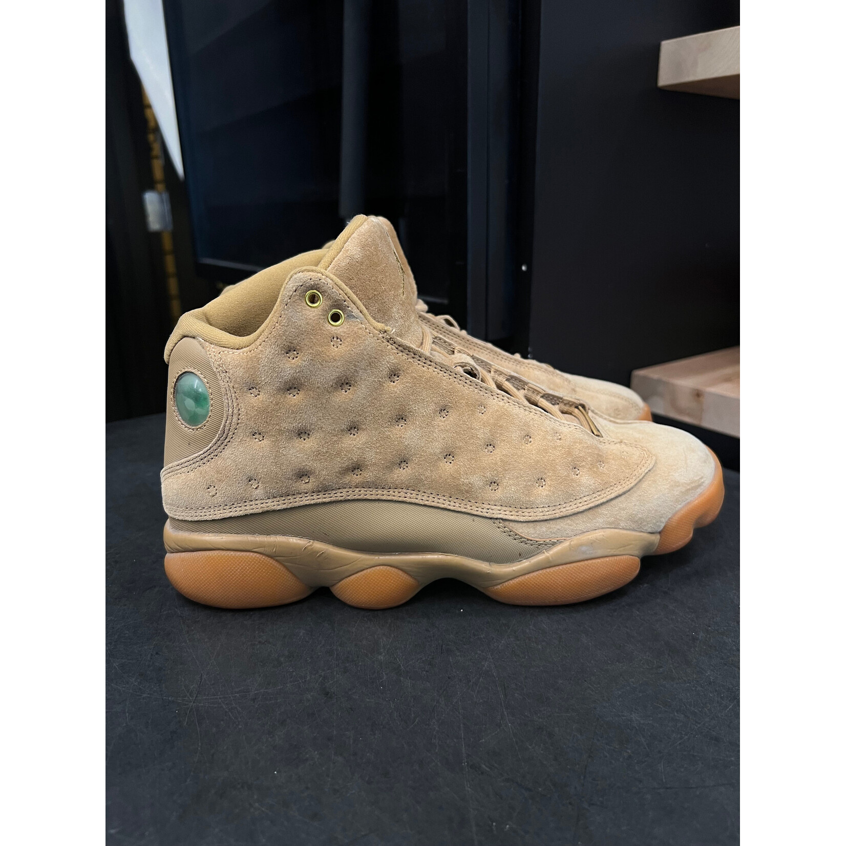 Jordan Jordan 13 Retro Wheat Size 8.5, PREOWNED
