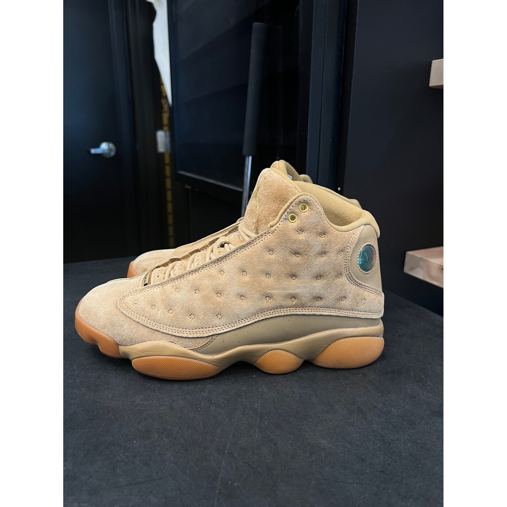 Jordan Jordan 13 Retro Wheat Size 8.5, PREOWNED