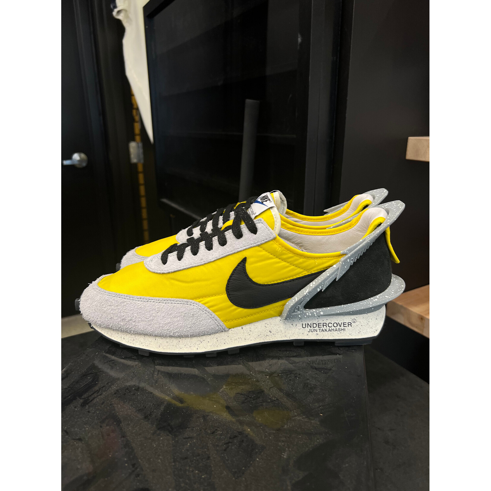 Nike Nike Daybreak Undercover Bright Citron Size 11, PREOWNED