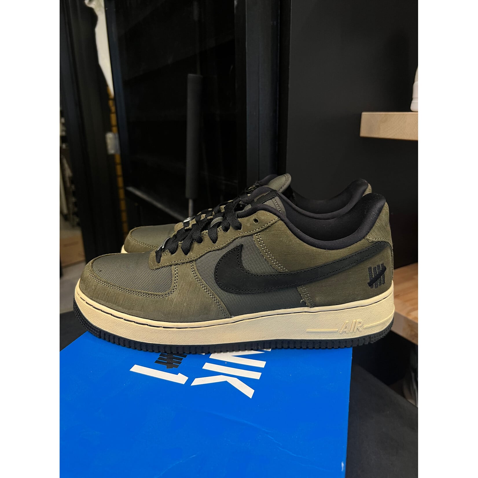 Nike Nike Air Force 1 Low SP Undefeated Ballistic Dunk vs. AF1 Size 10.5, PREOWNED