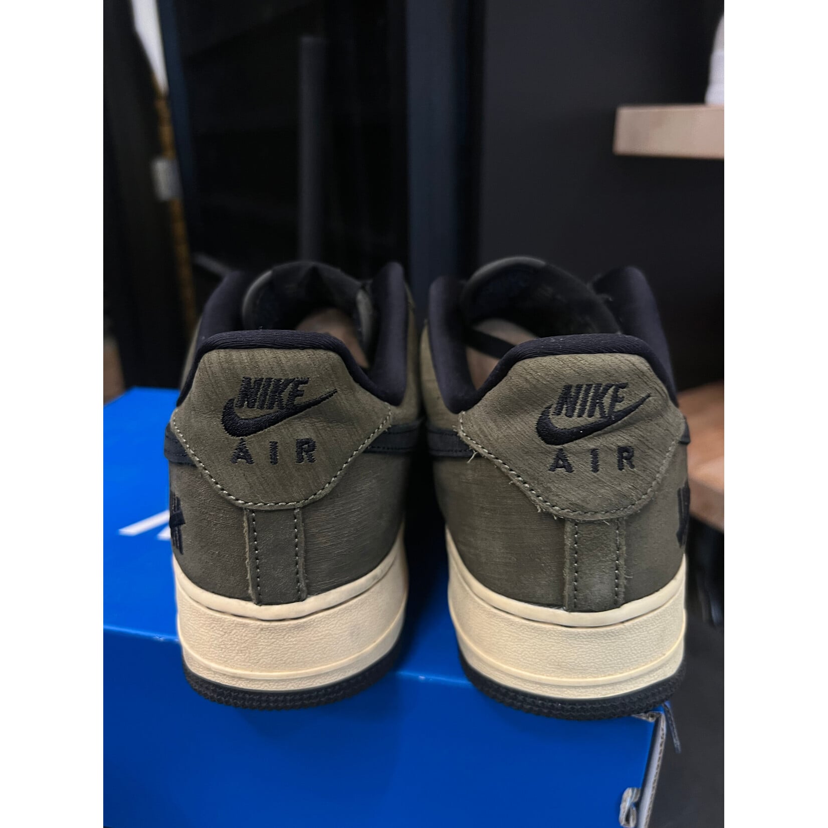 Nike Nike Air Force 1 Low SP Undefeated Ballistic Dunk vs. AF1 Size 10.5, PREOWNED