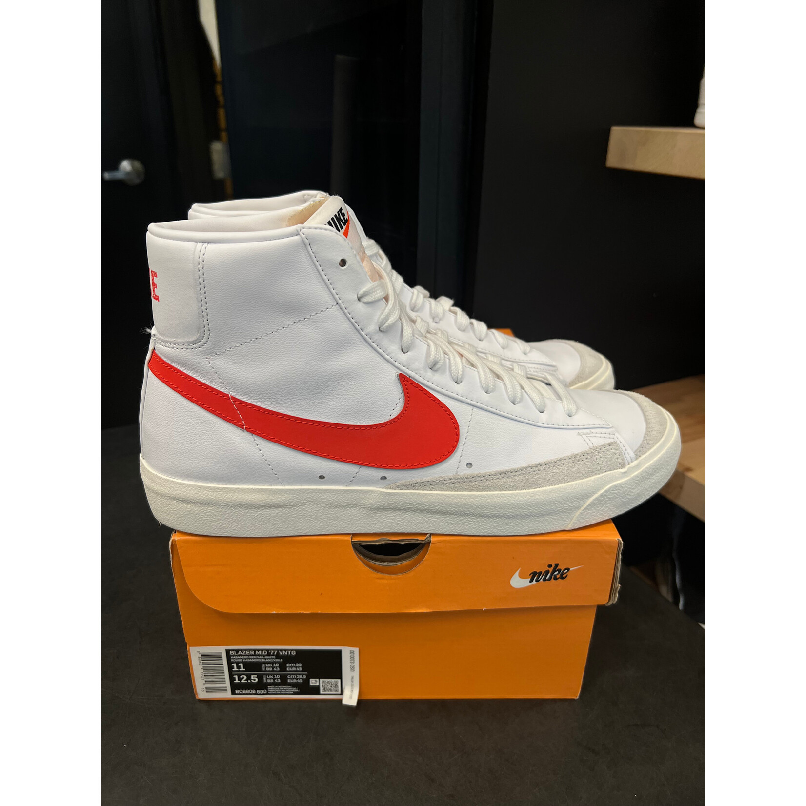 Nike Nike Blazer Mid 77 Vintage Mismatched Swoosh Blue Red Size 11, PREOWNED
