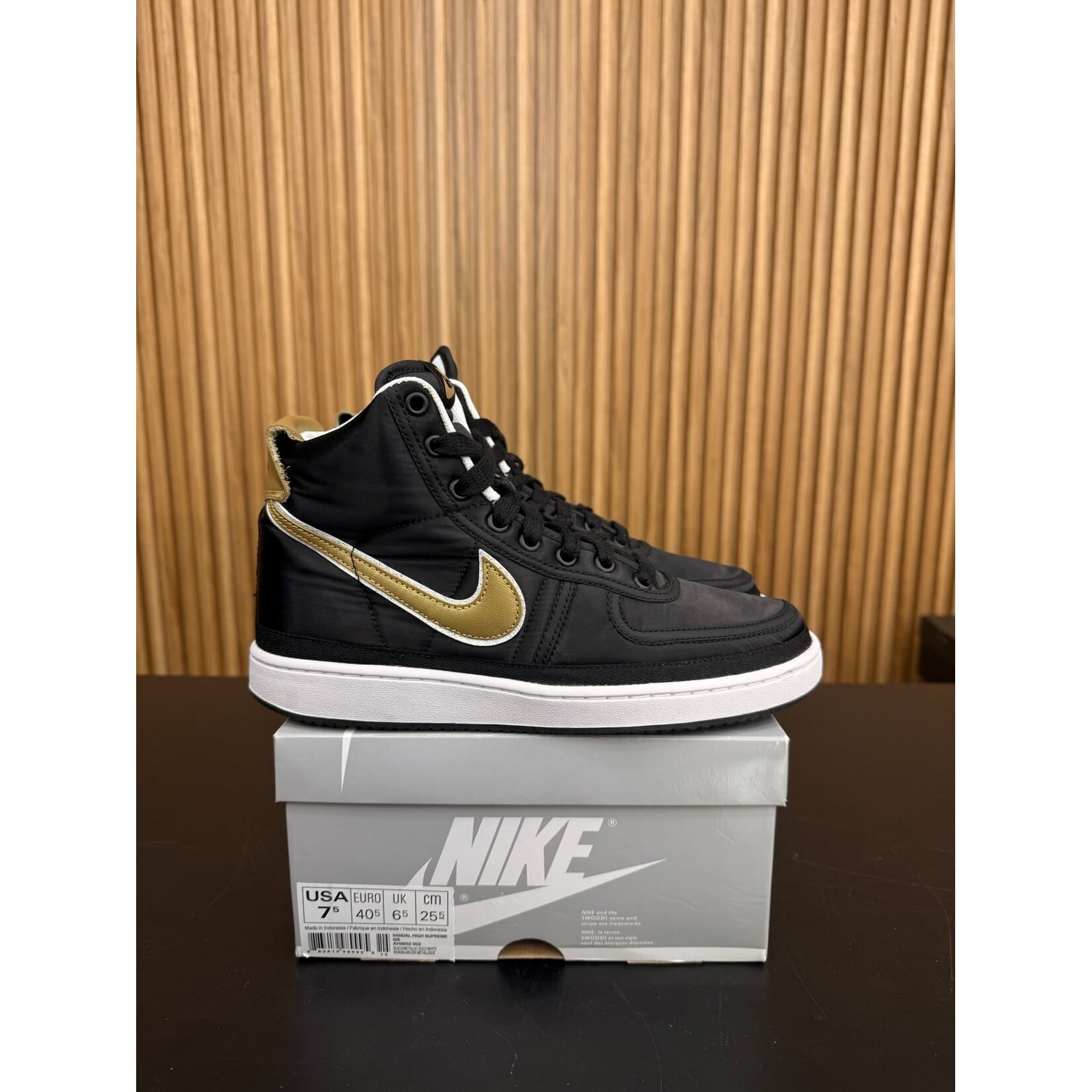Nike Nike Vandal High Supreme Black Metallic Gold Size 7.5, PREOWNED*