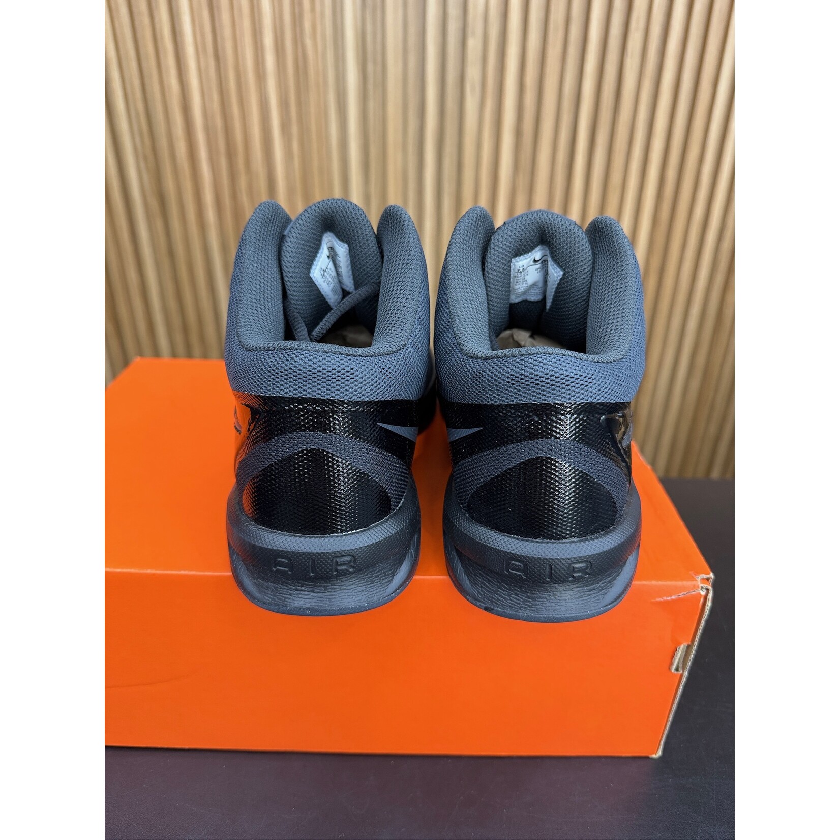 Nike Nike Air Visi Pro 6 NBK Black Anthracite Size 7.5, PREOWNED