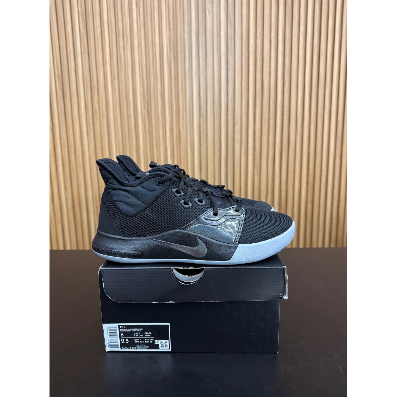 Nike Nike PG 4 Black Metallic Dark Grey Size 8, PREOWNED
