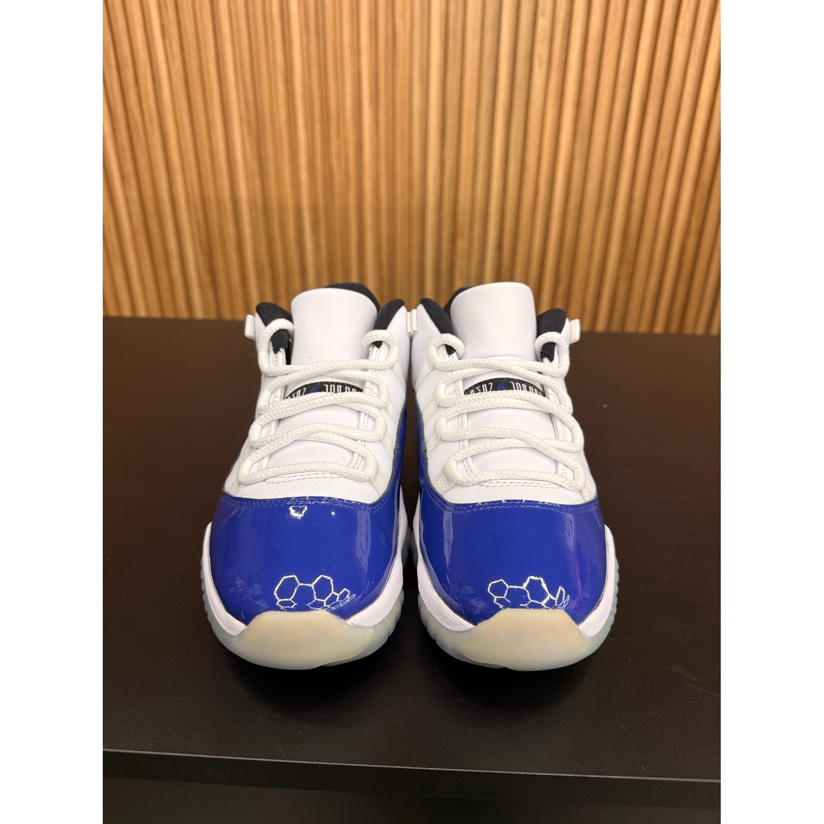Jordan Jordan 11 Retro Low White Concord (Women's) Size 9W, PREOWNED NO BOX