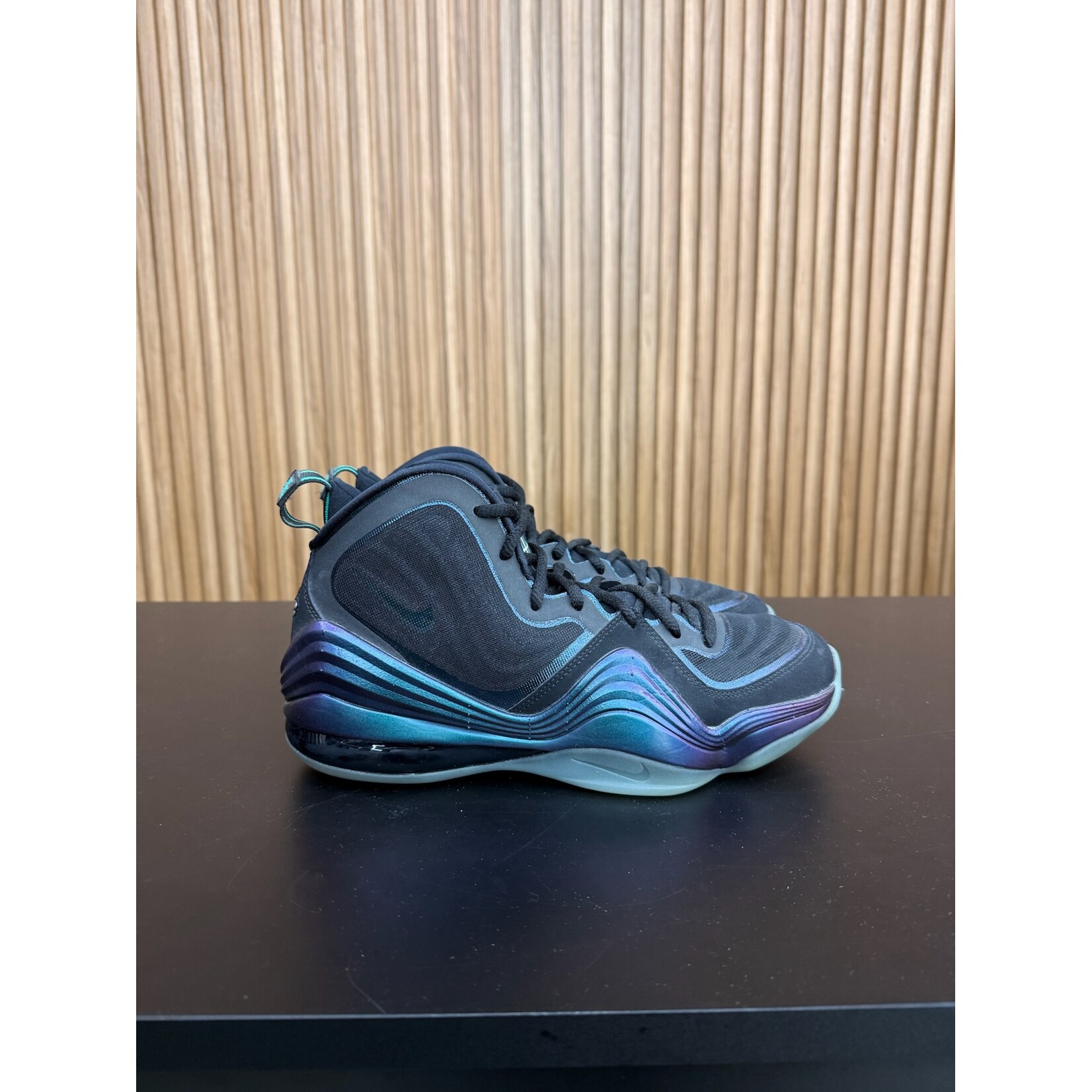 Nike Nike Air Penny 5 Invisibility Cloak (2020) Size 8, PREOWNED NO BOX