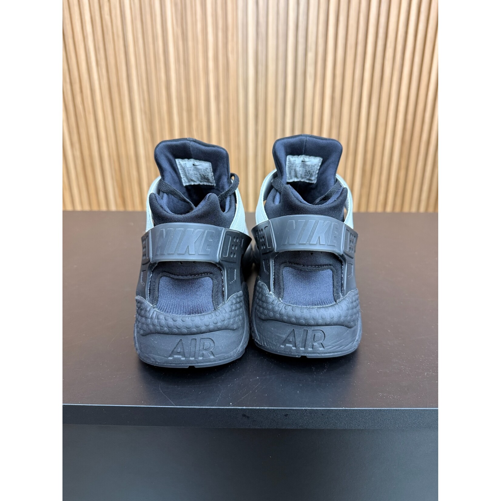 Nike Nike Air Huarache White Black (2022) Size 13, PREOWNED NO BOX