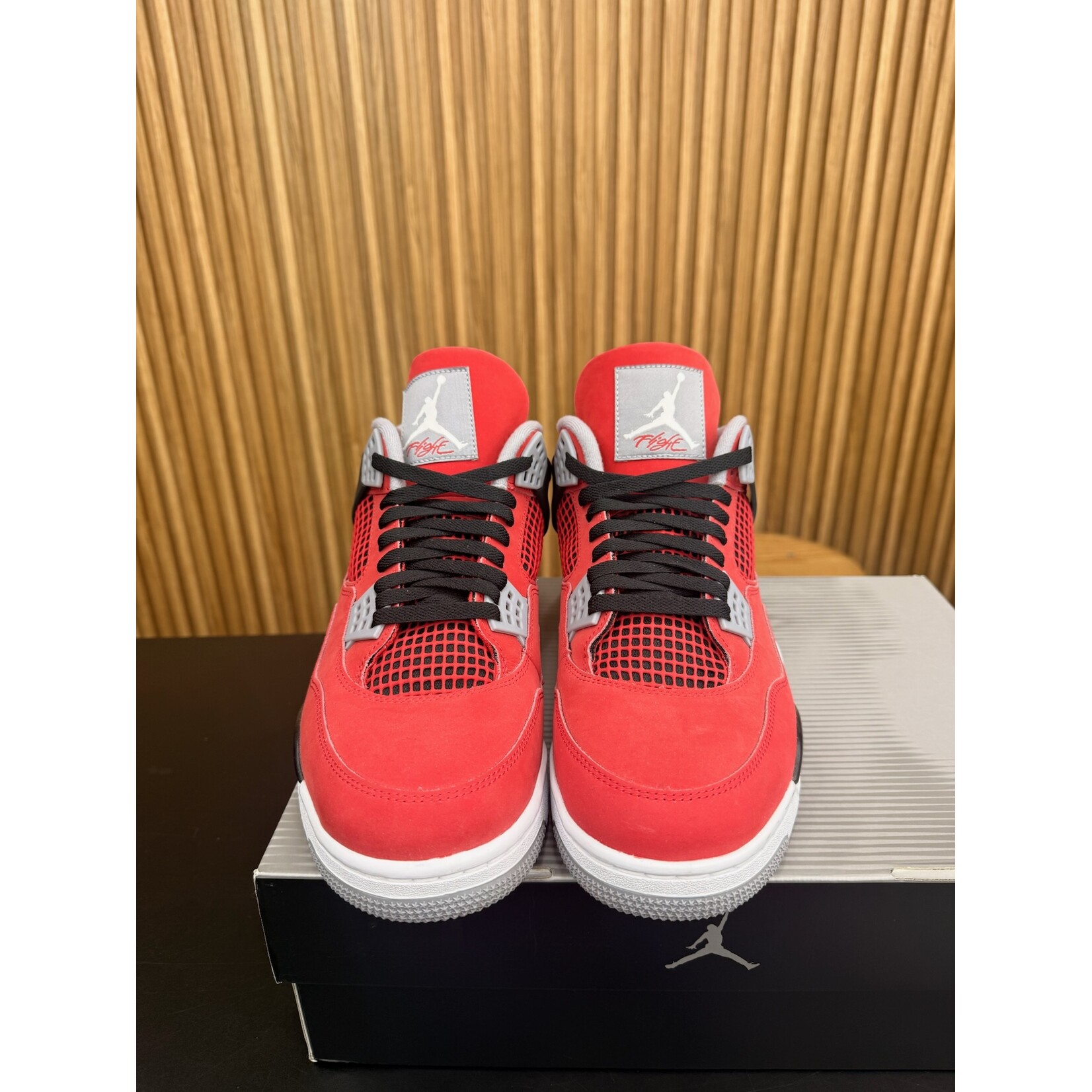 Jordan Jordan 4 Retro Toro Bravo (2026) Size 13, PREOWNED*