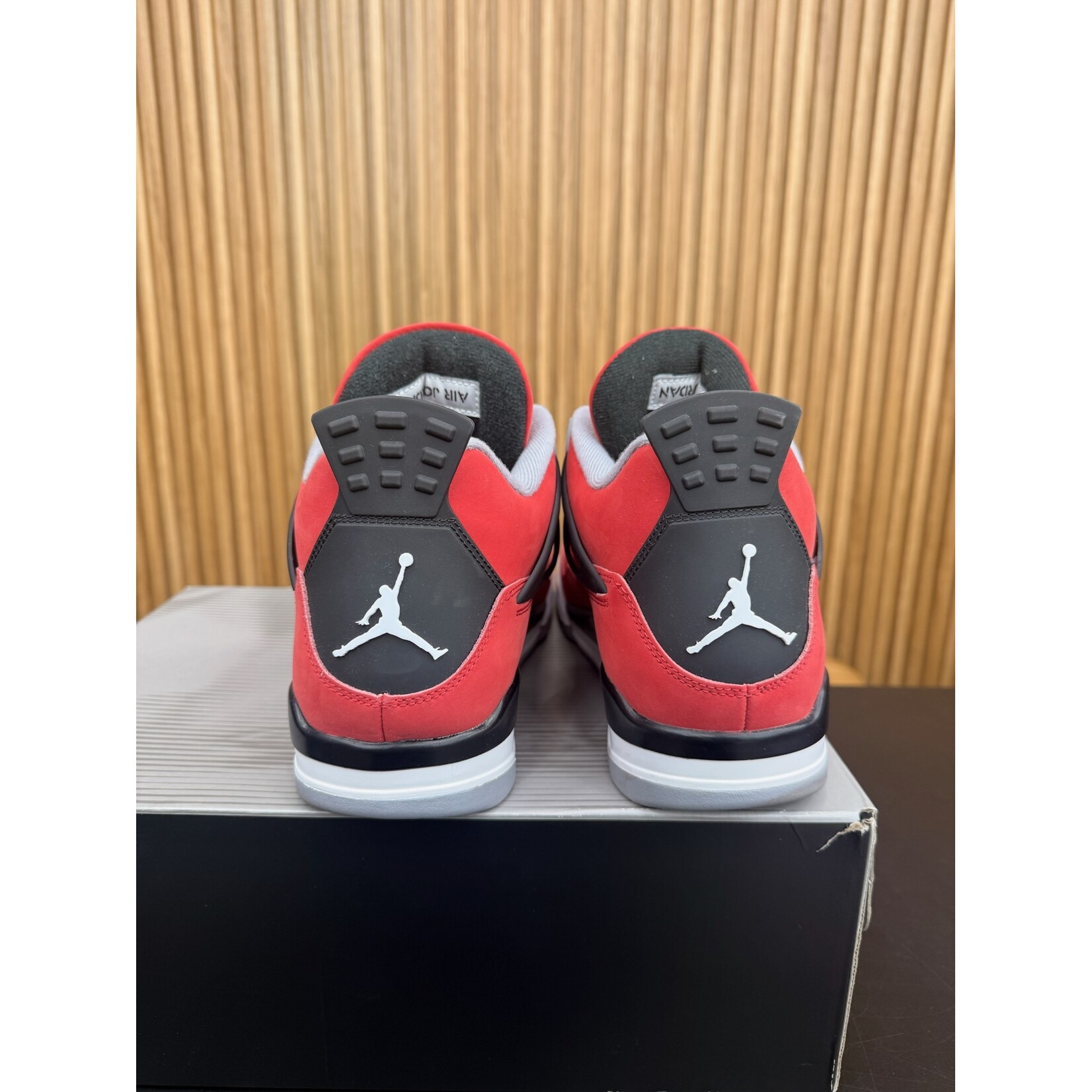 Jordan Jordan 4 Retro Toro Bravo (2026) Size 13, PREOWNED*