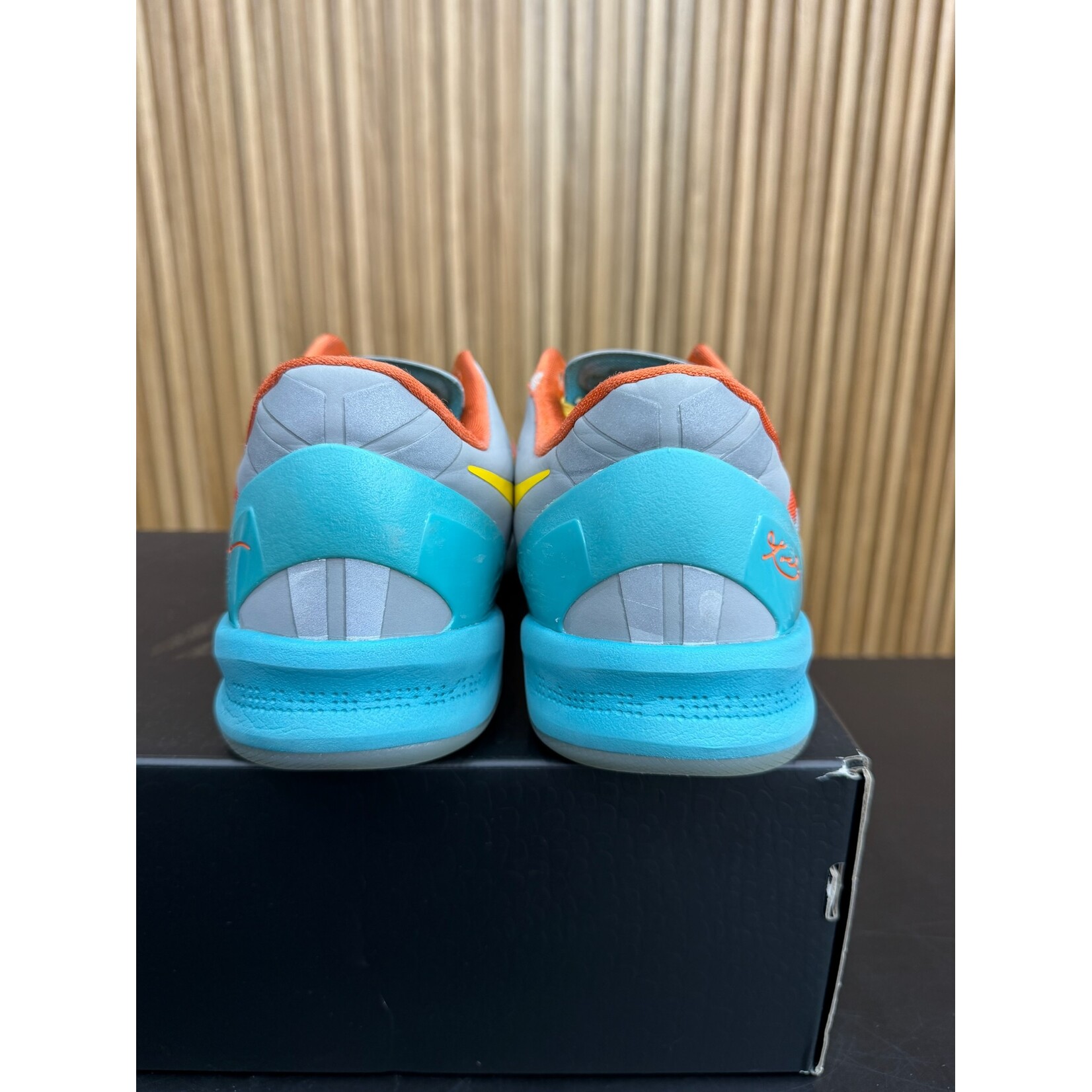 Nike Nike Kobe 8 Protro Venice Beach (2024) Size 9.5, PREOWNED