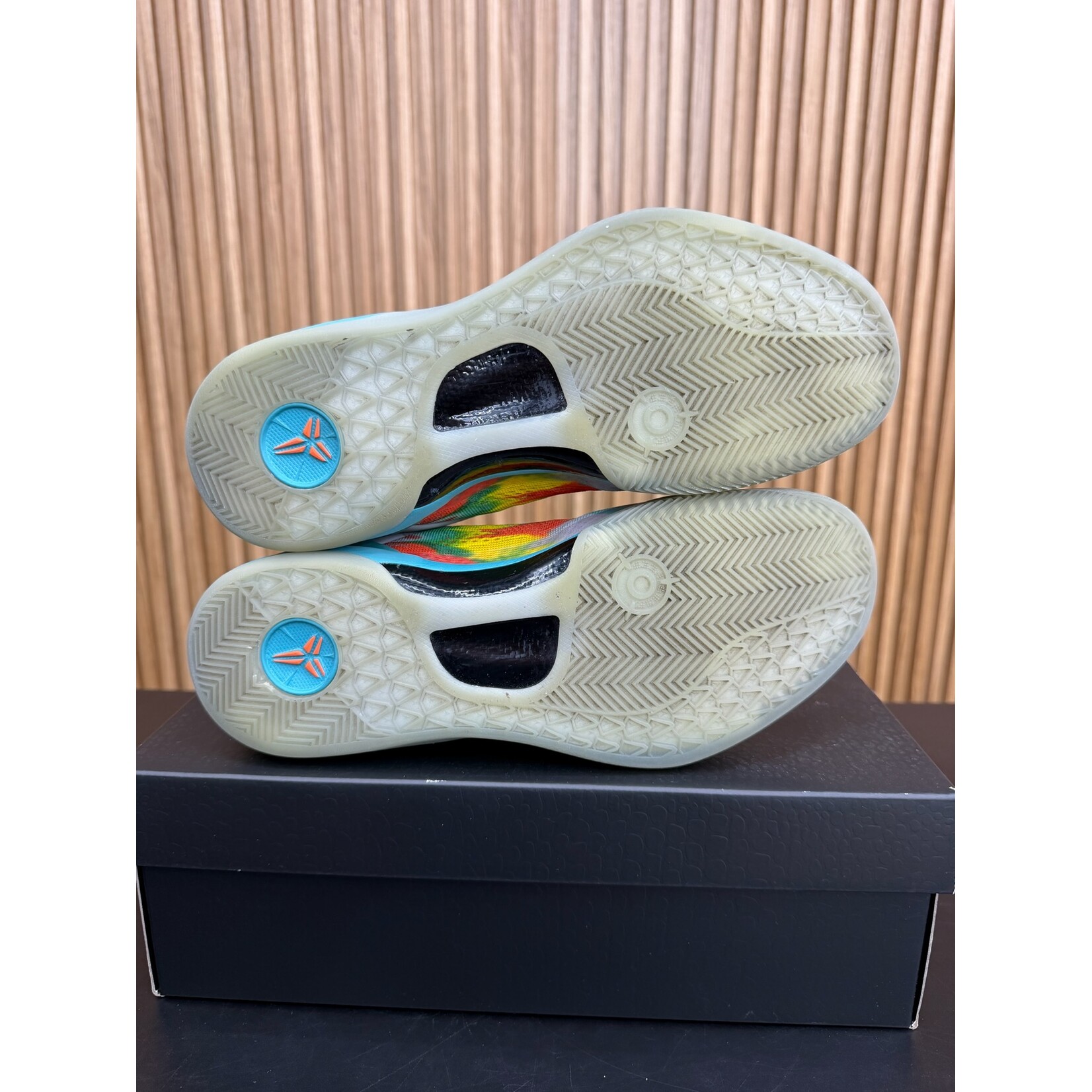 Nike Nike Kobe 8 Protro Venice Beach (2024) Size 9.5, PREOWNED