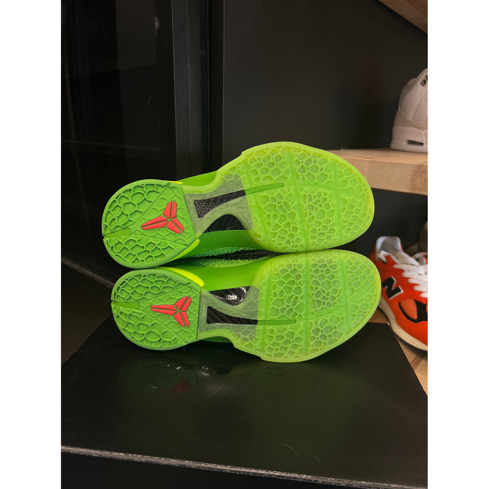 Nike Nike Kobe 6 Protro Grinch (2020) Size 8, PREOWNED