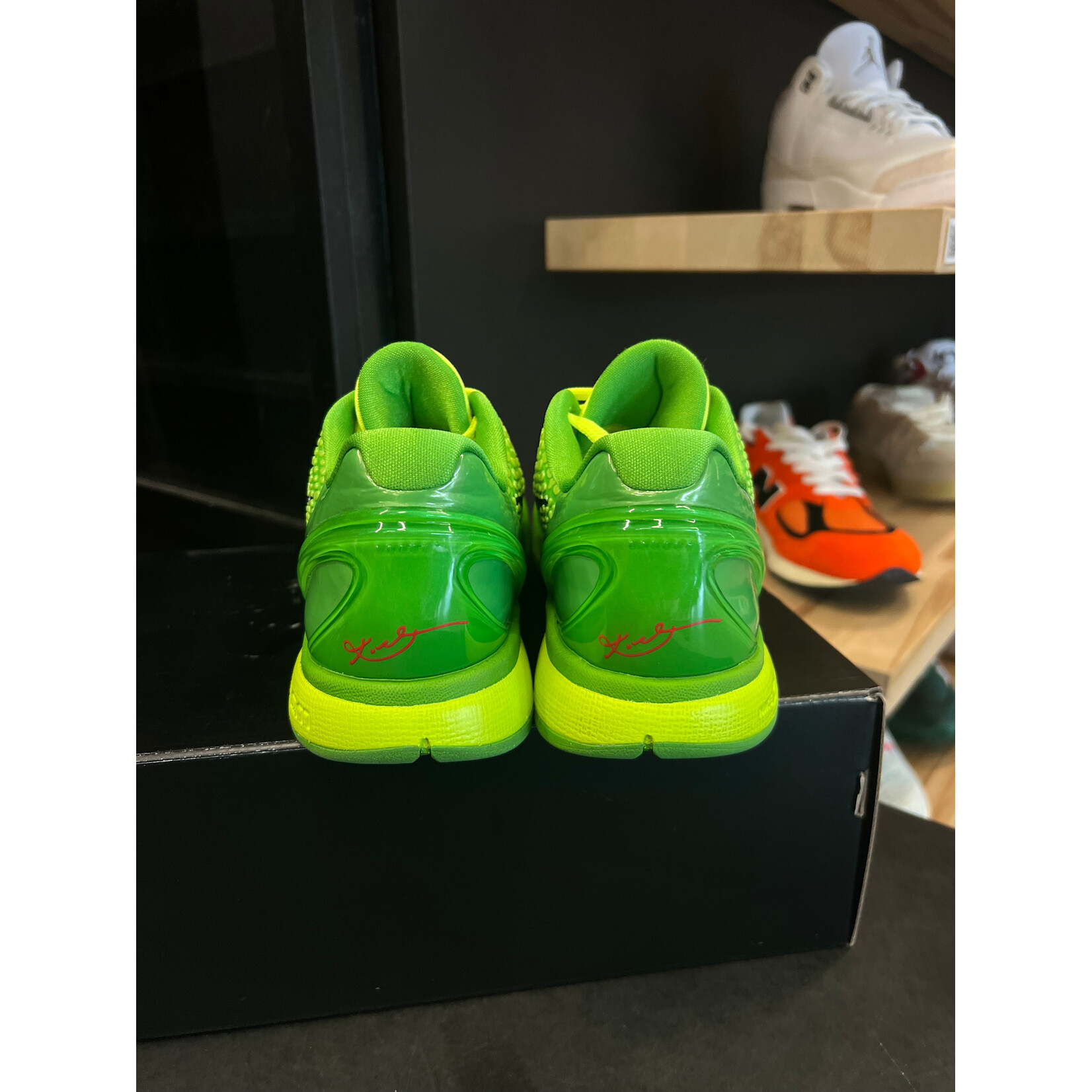 Nike Nike Kobe 6 Protro Grinch (2020) Size 8, PREOWNED