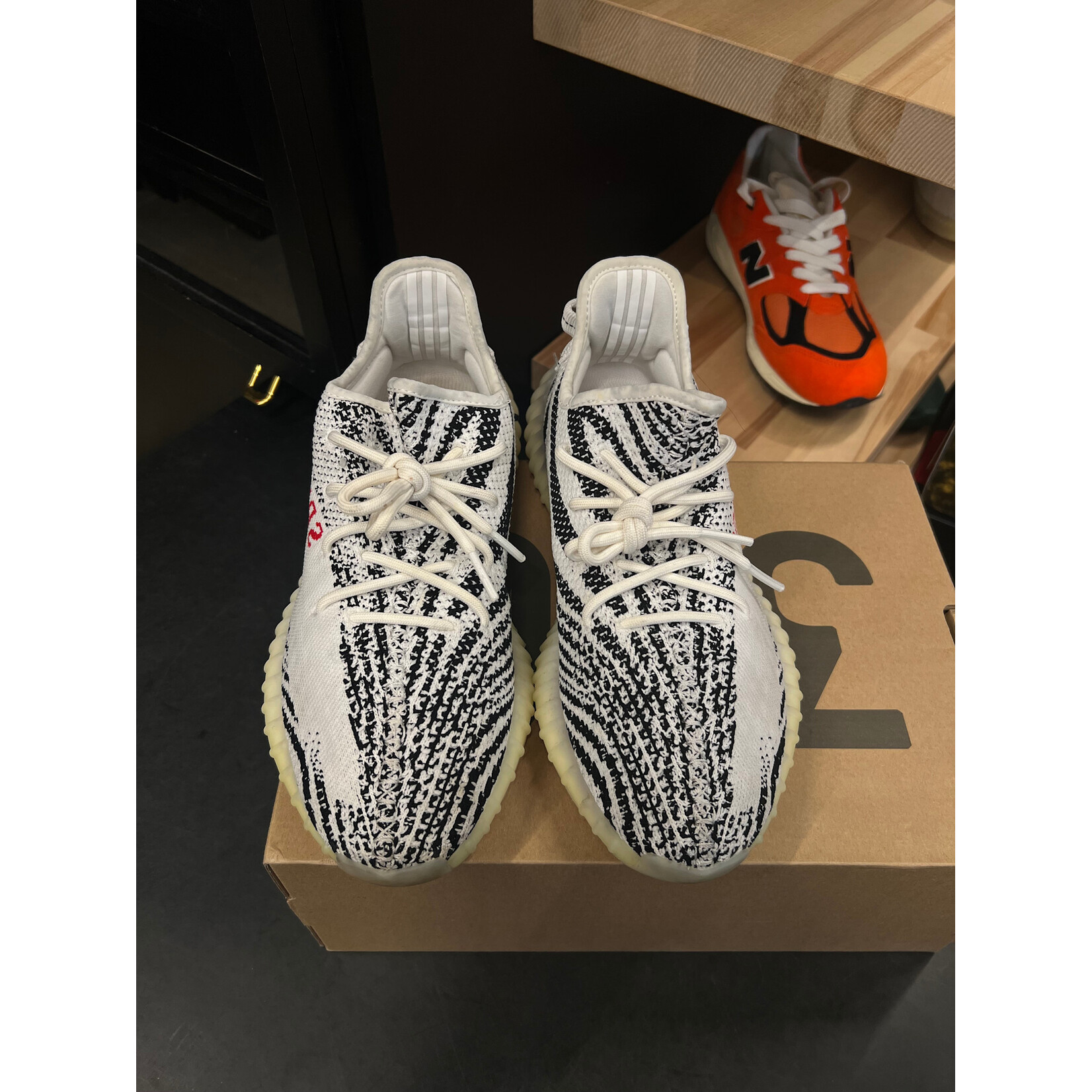 Adidas adidas Yeezy Boost 350 V2 Zebra Size 11, PREOWNED*