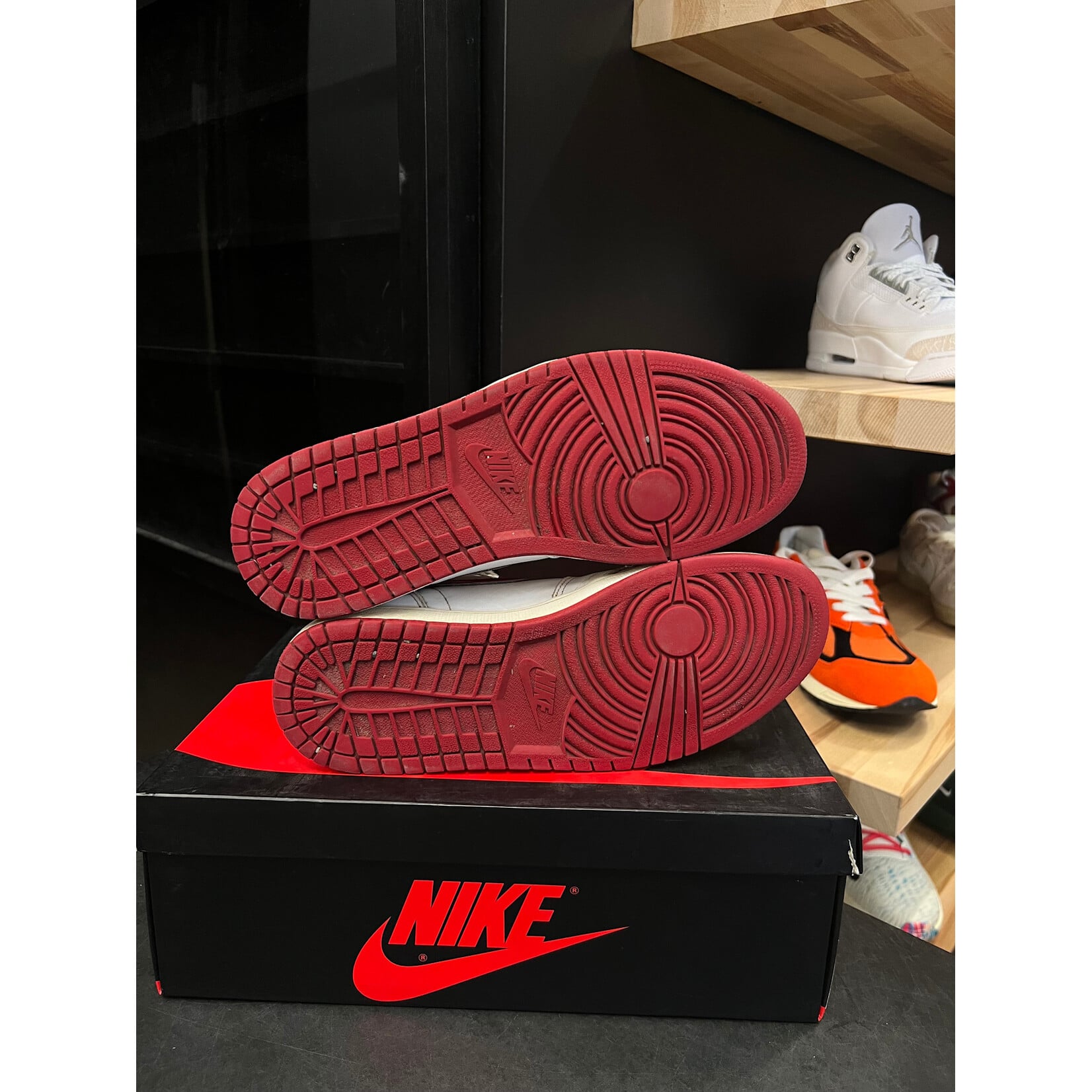 Jordan Jordan 1 Retro Metallic Red (2017) Size 10.5, PREOWNED*