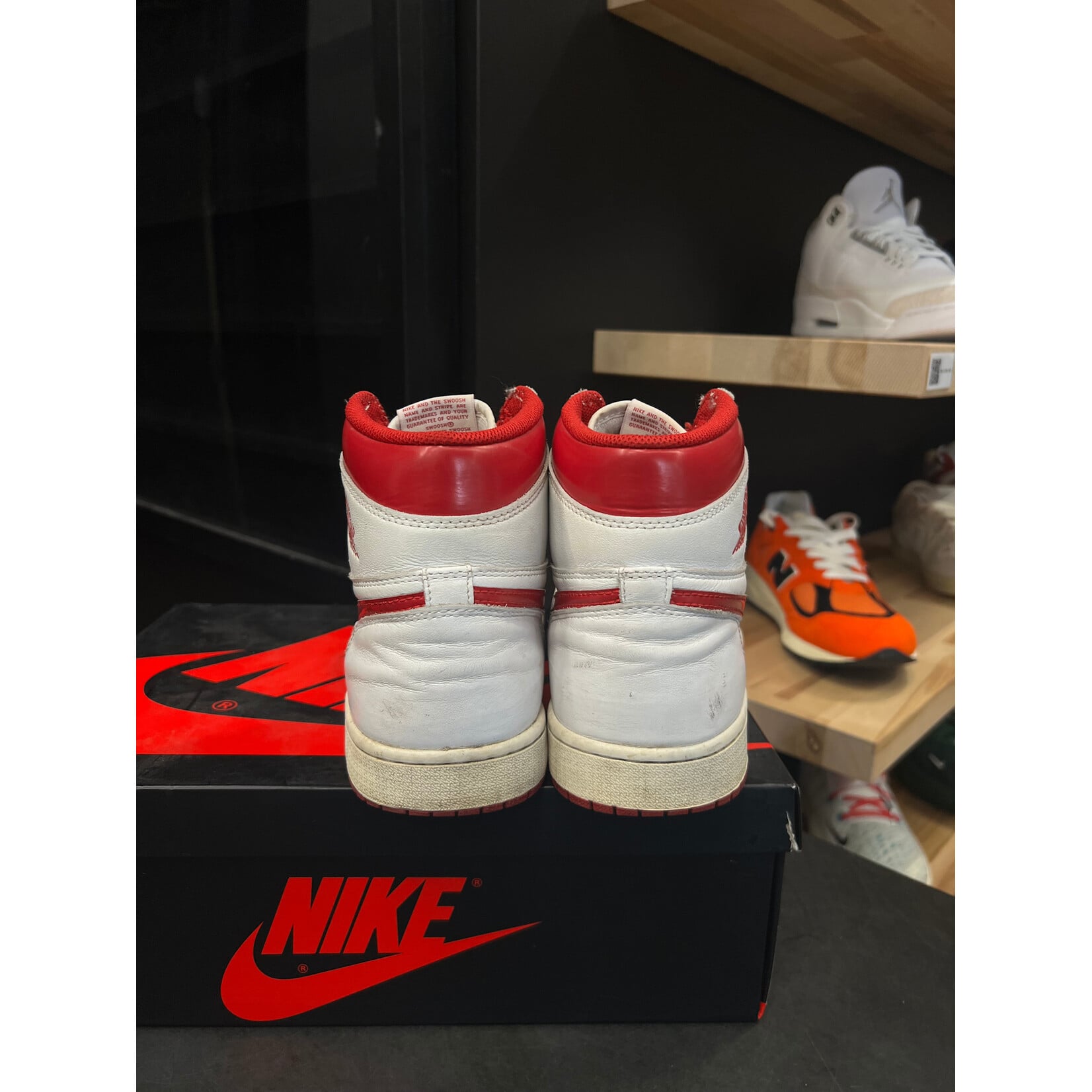 Jordan Jordan 1 Retro Metallic Red (2017) Size 10.5, PREOWNED*