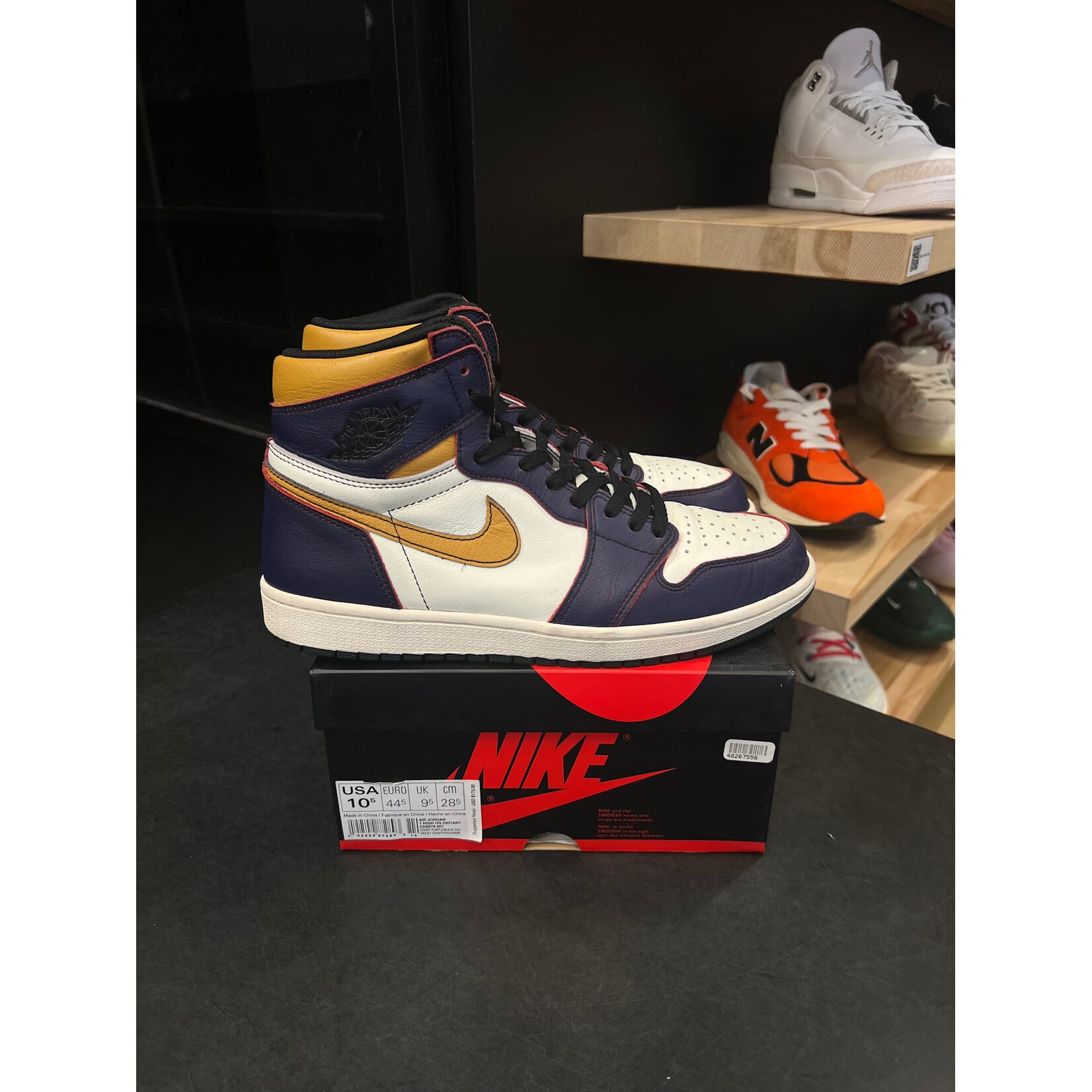 Jordan Jordan 1 Retro High OG Defiant SB LA to Chicago Size 10.5, PREOWNED*