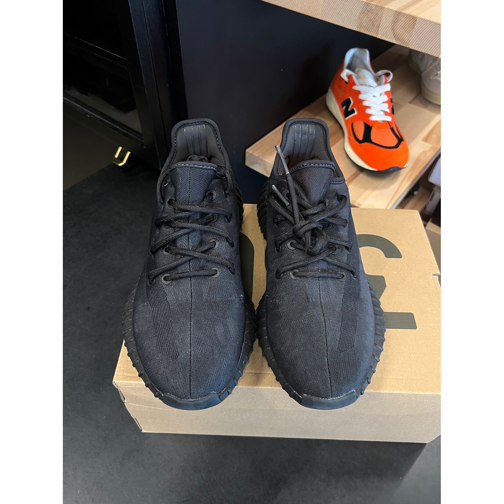 Adidas adidas Yeezy Boost 350 V2 Mono Cinder Size 8, PREOWNED*