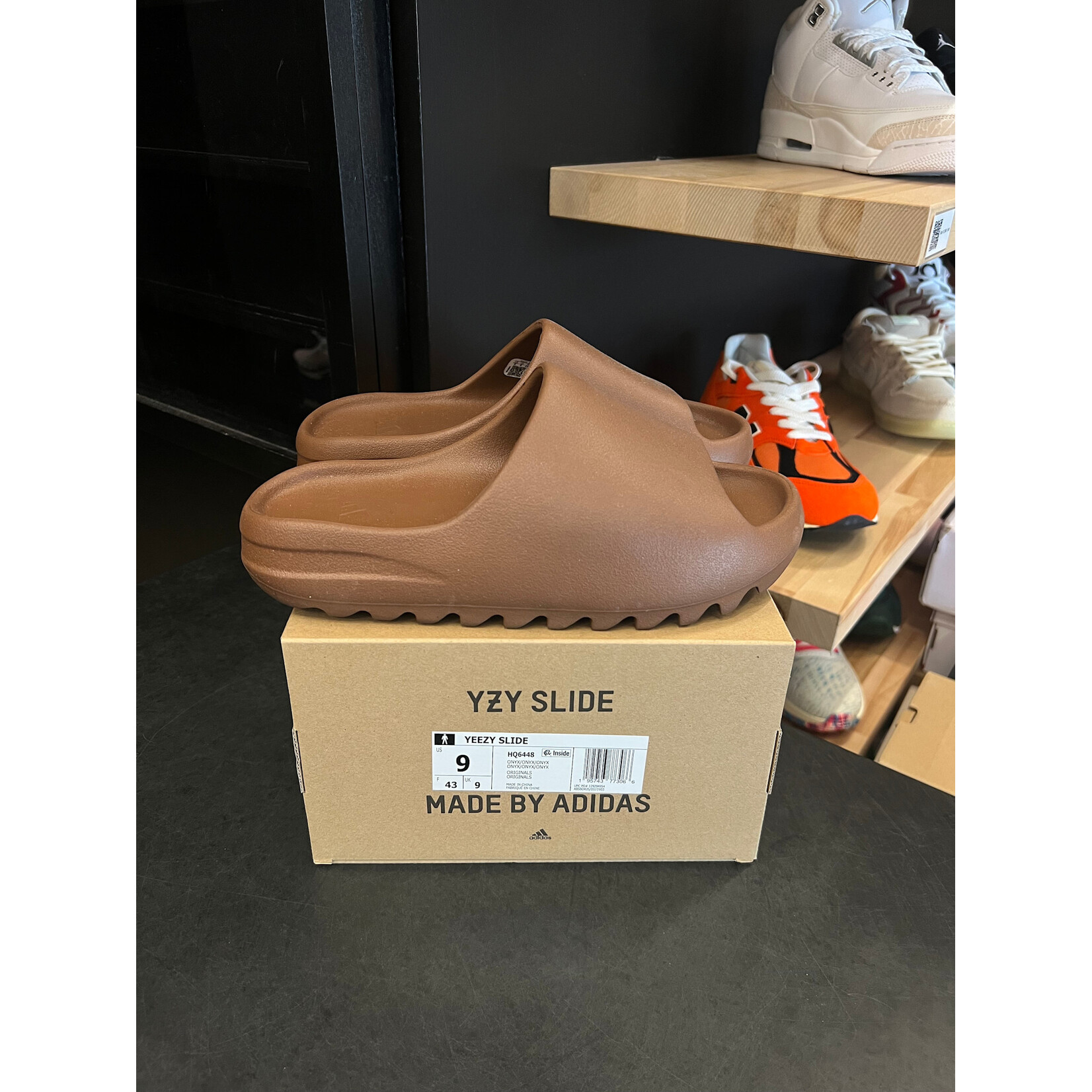 Adidas adidas Yeezy Slide Flax Size 9, PREOWNED*