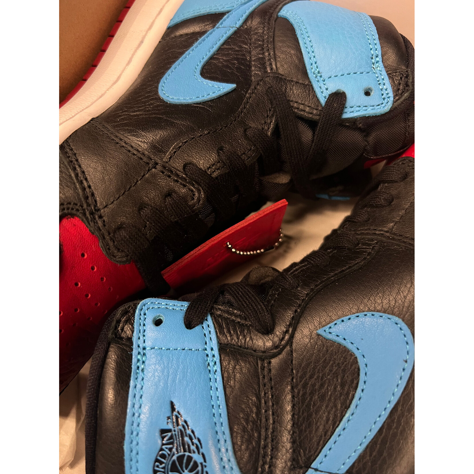 Jordan Jordan 1 Retro High NC to Chi (Women's) Size 6W, PREOWNED*