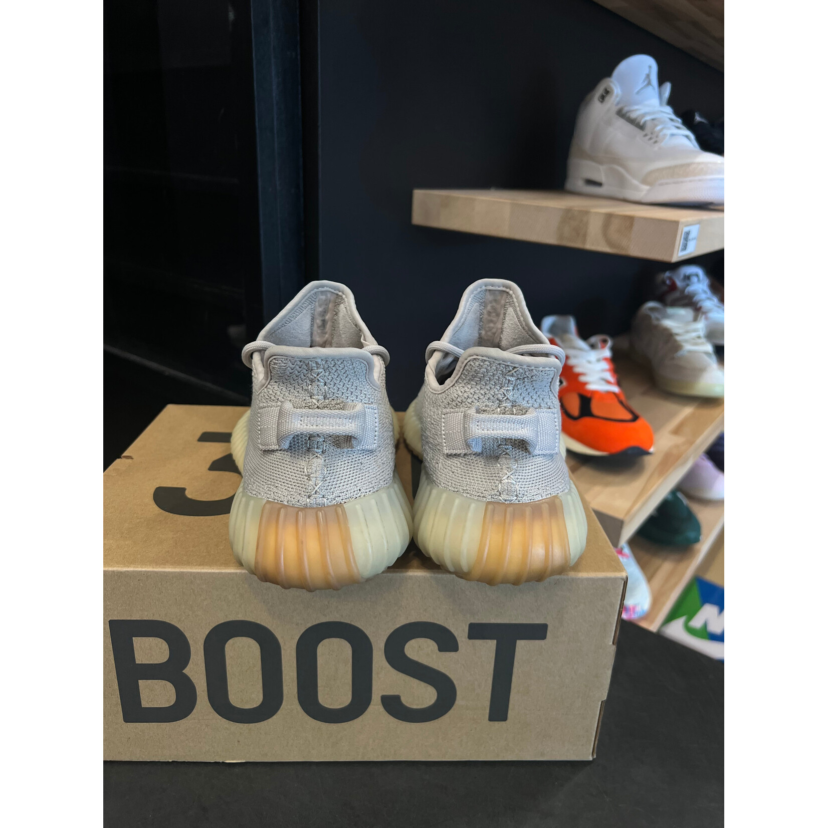 Adidas adidas Yeezy Boost 350 V2 Sesame Size 8, PREOWNED*