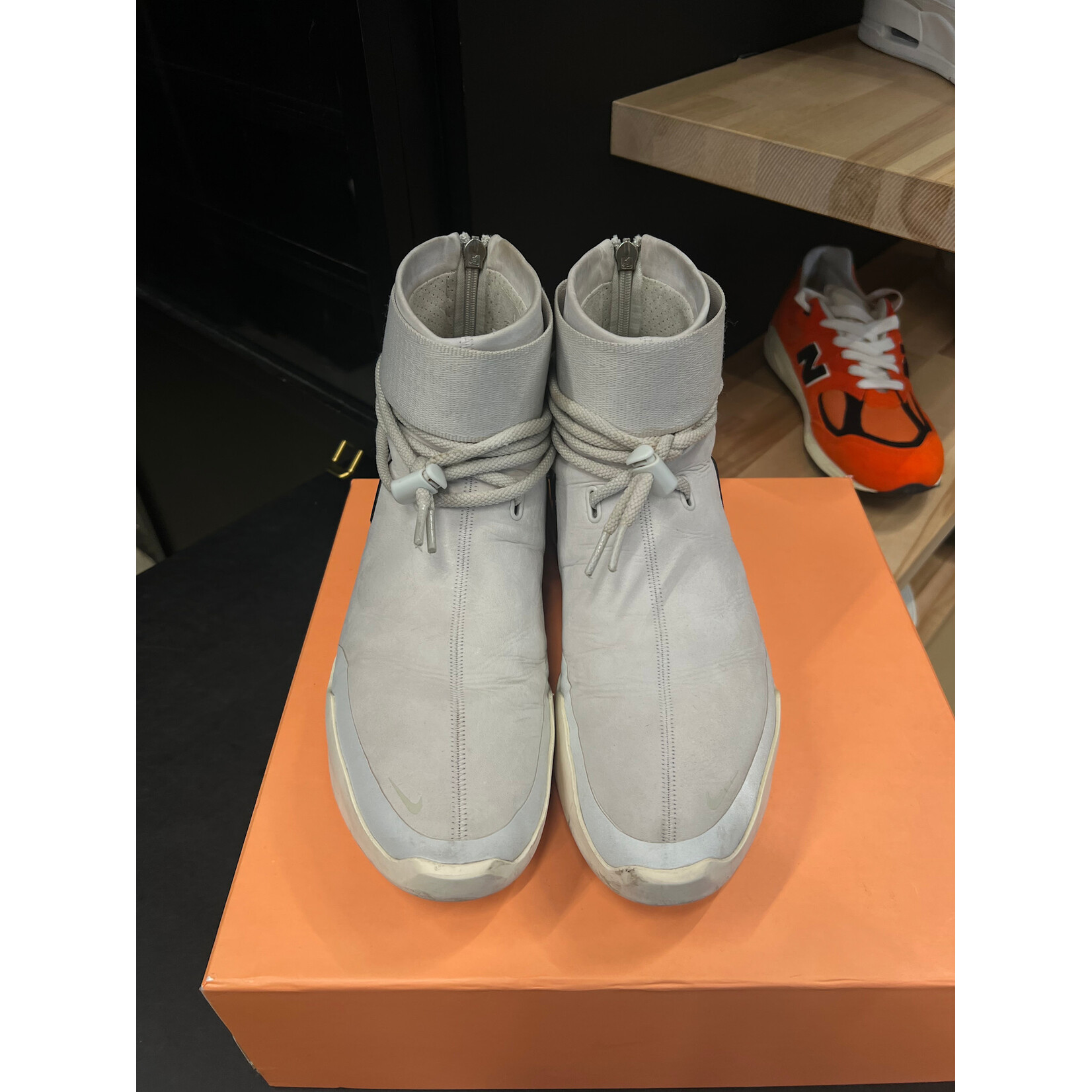 Nike Nike Air Fear of God Raid Light Bone Size 8, PREOWNED*