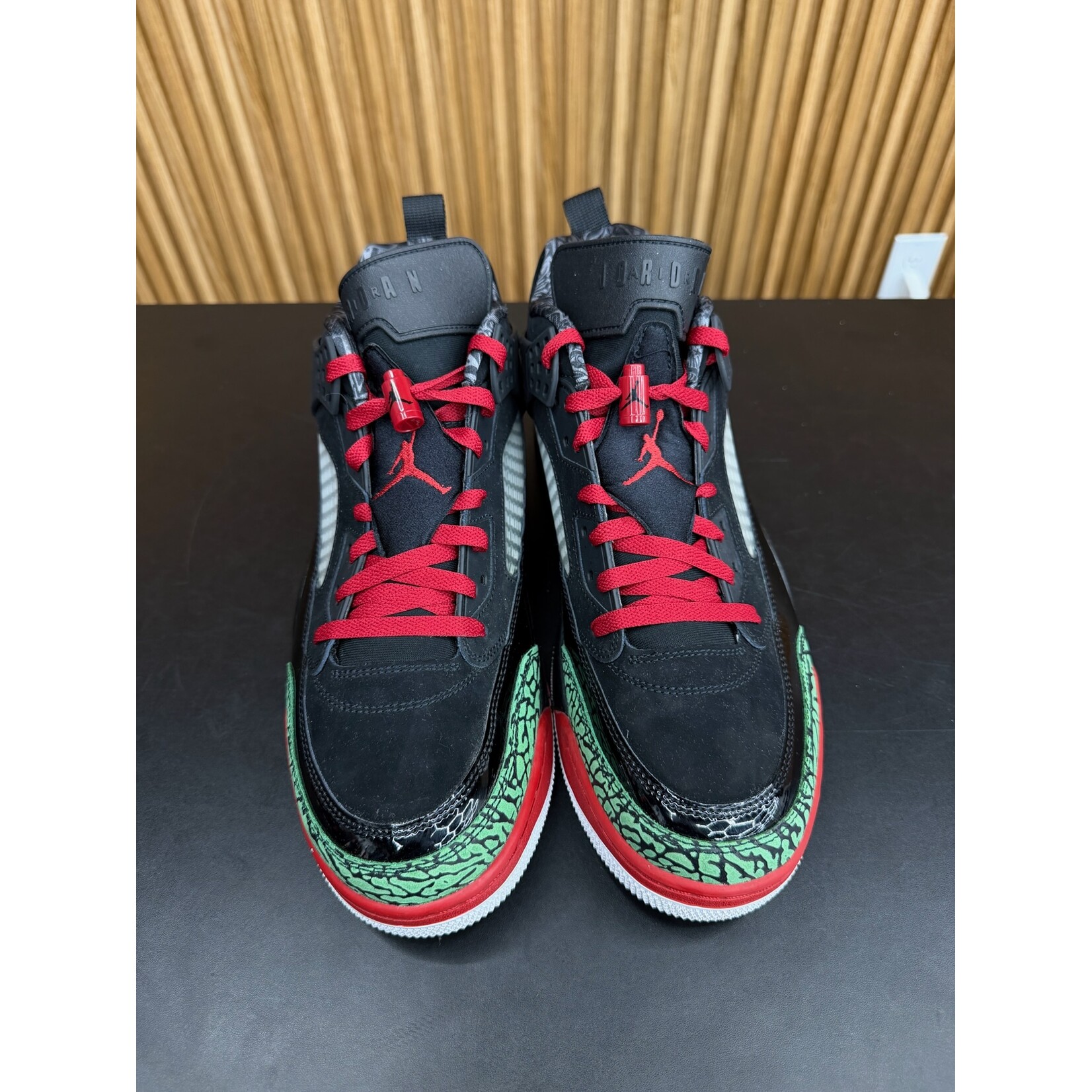 Jordan Jordan Spizike Low Black Classic Green White Varsity Red Size 13, PREOWNED NO BOX*