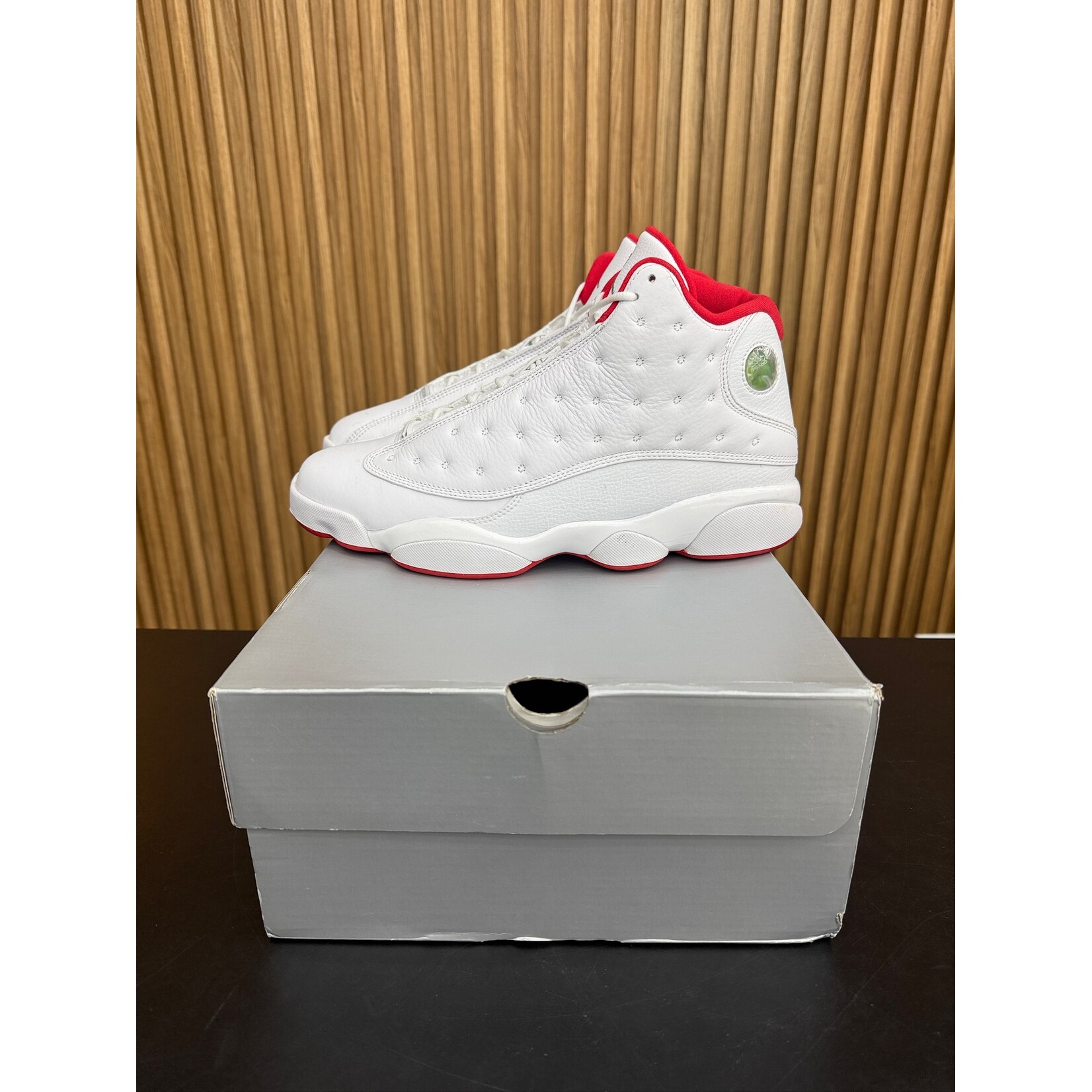 Jordan Jordan 13 Retro Alternate History of Flight Size 10.5, PREOWNED*