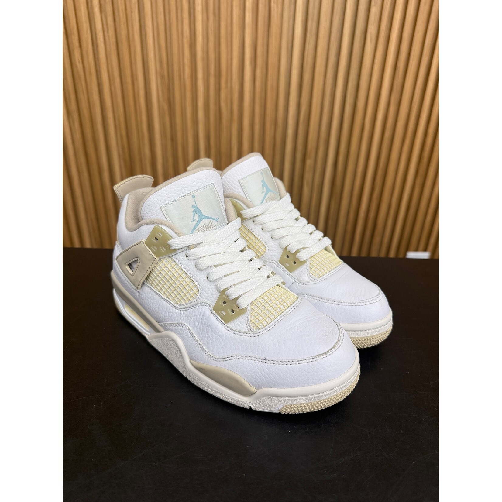 Jordan Jordan 4 Retro Sand (2017) (GS) Size 5, PREOWNED NO BOX*