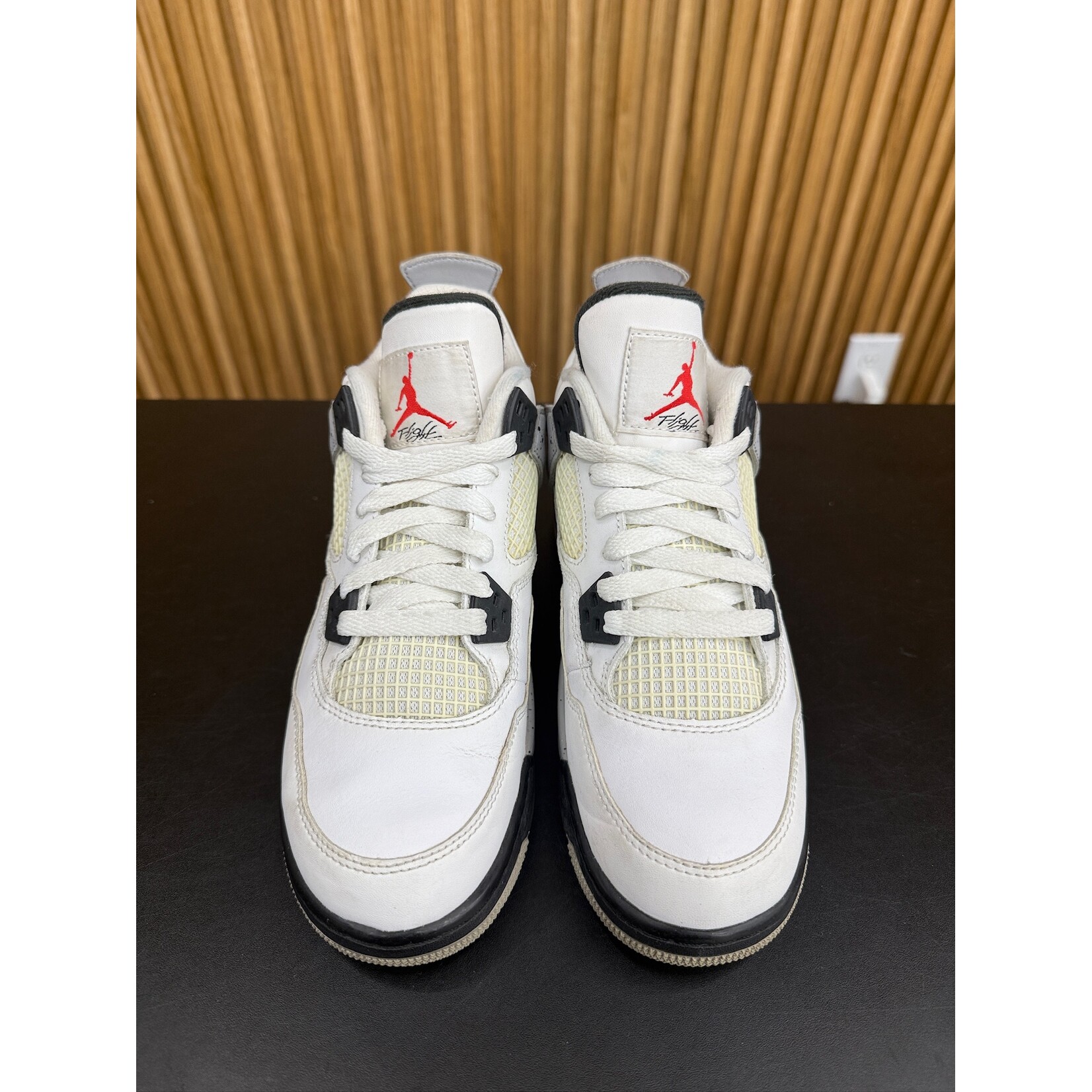 Jordan Jordan 4 Retro White Cement (2016) (GS) Size 5, PREOWNED NO BOX*