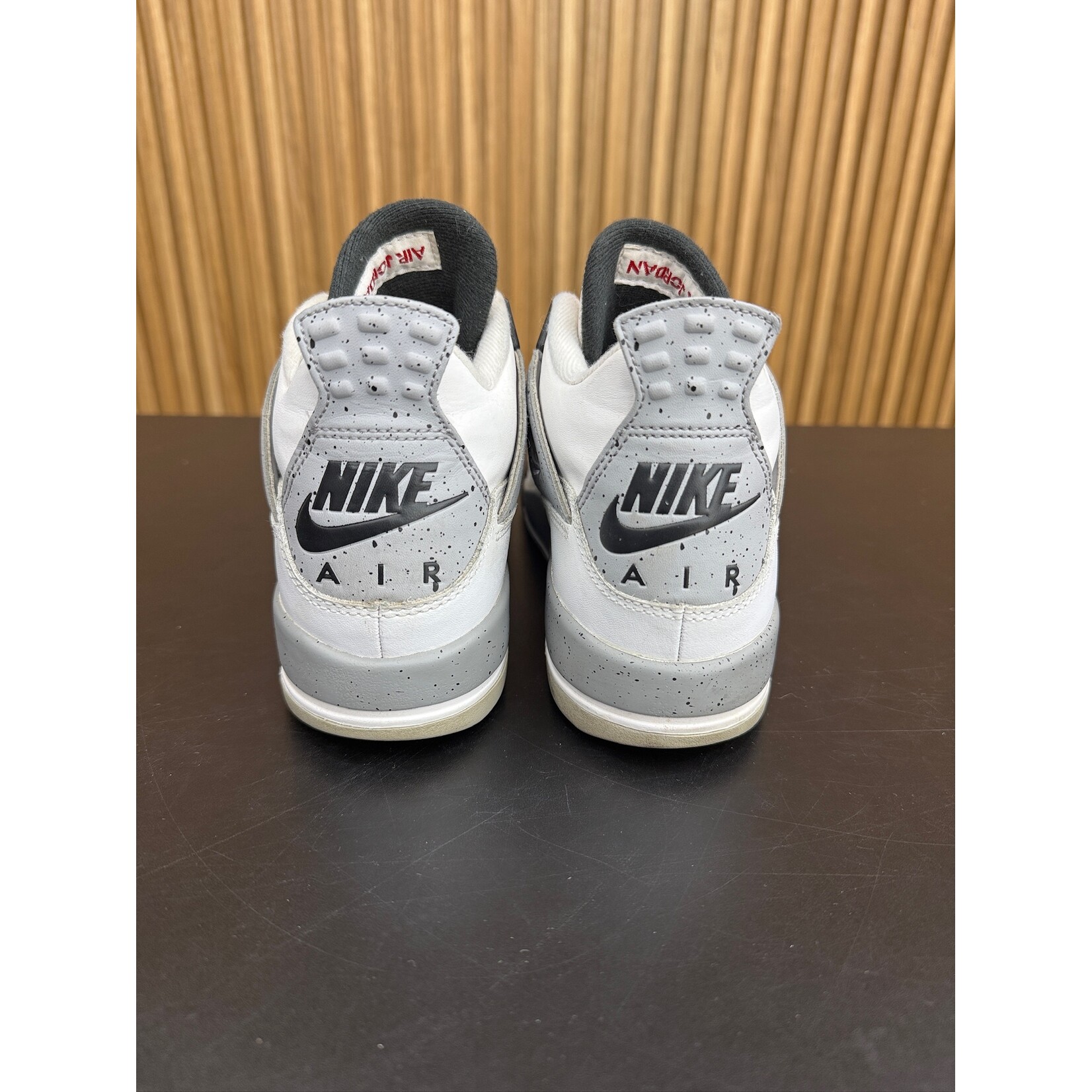 Jordan Jordan 4 Retro White Cement (2016) (GS) Size 5, PREOWNED NO BOX*