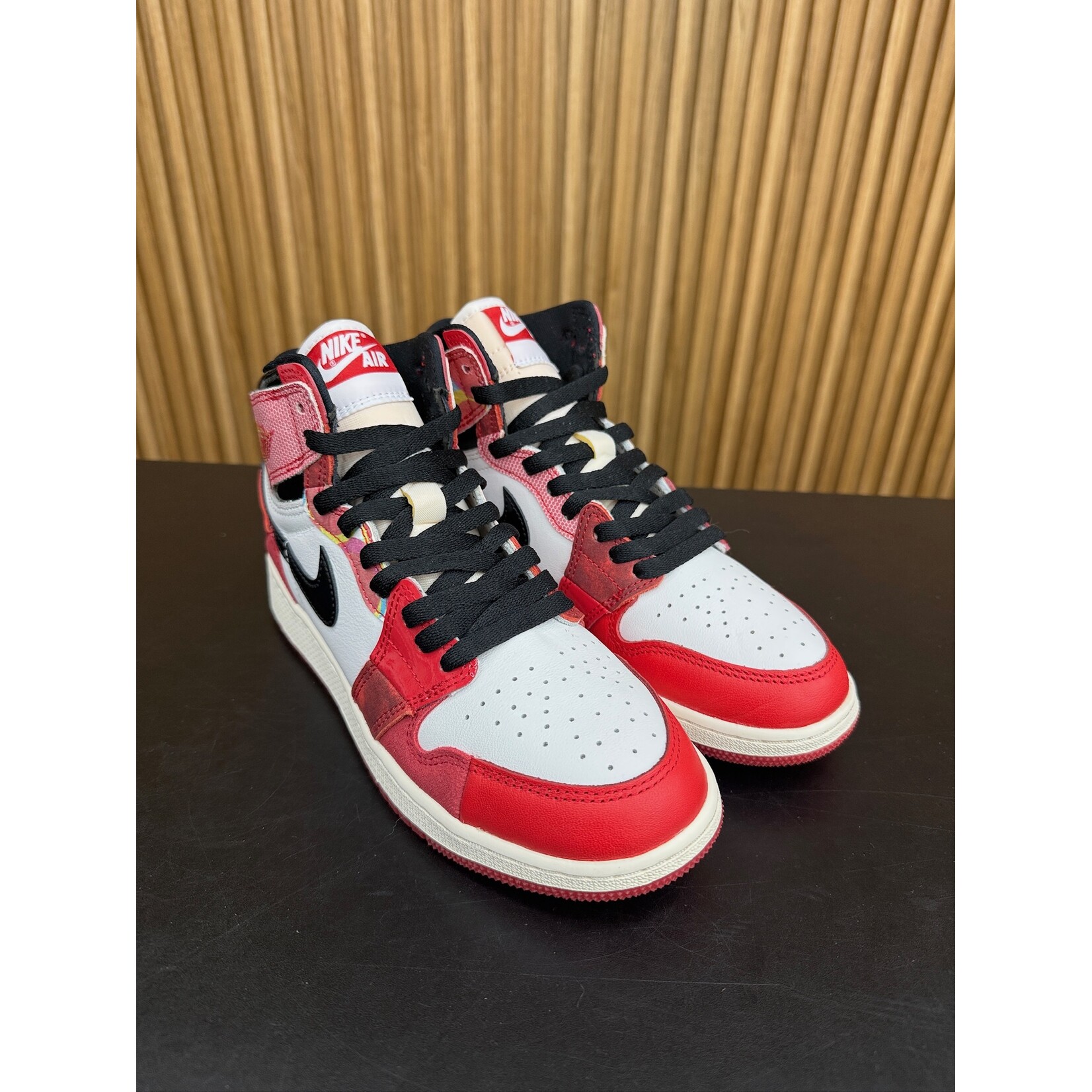 Jordan Jordan 1 Retro High OG Spider-Man Across the Spider-Verse (GS) Size 5, PREOWNED NO BOX*