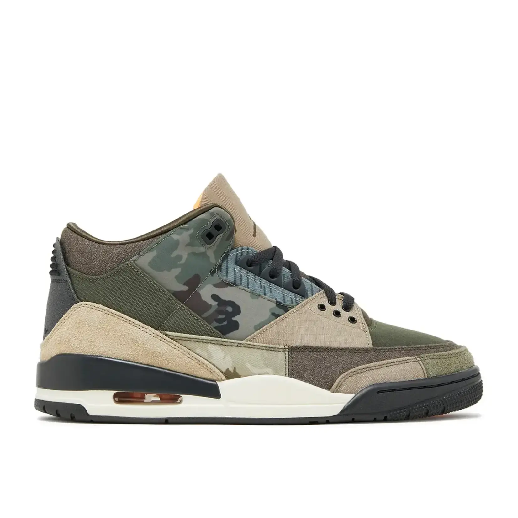 Jordan Jordan 3 Retro Patchwork Camo Size 8, DS BRAND NEW*