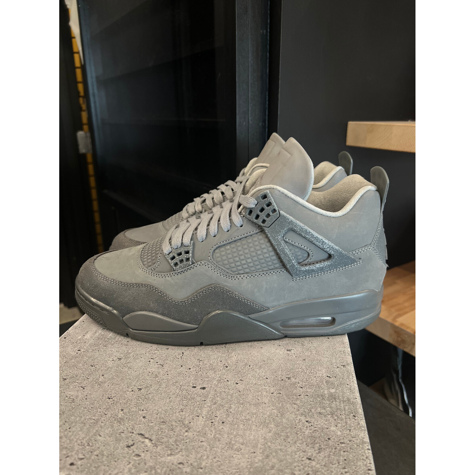 Jordan Jordan 4 Retro SE Paris Olympics Wet Cement Size 10.5, PREOWNED*