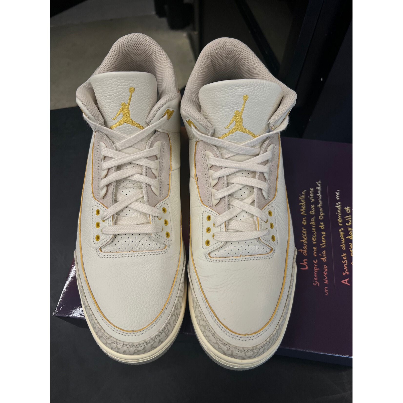 Jordan Jordan 3 Retro SP J Balvin Medellín Sunset Size 11.5, PREOWNED*