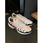 Nike Nike Air Max Plus Platinum Violet Lava (GS) Size 4.5, PREOWNED TRIED ON