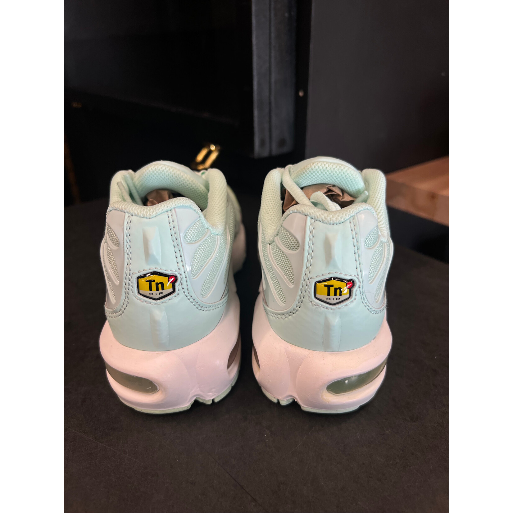 Nike Nike Air Max Plus Igloo (GS) Size 4, PREOWNED TRIED ON