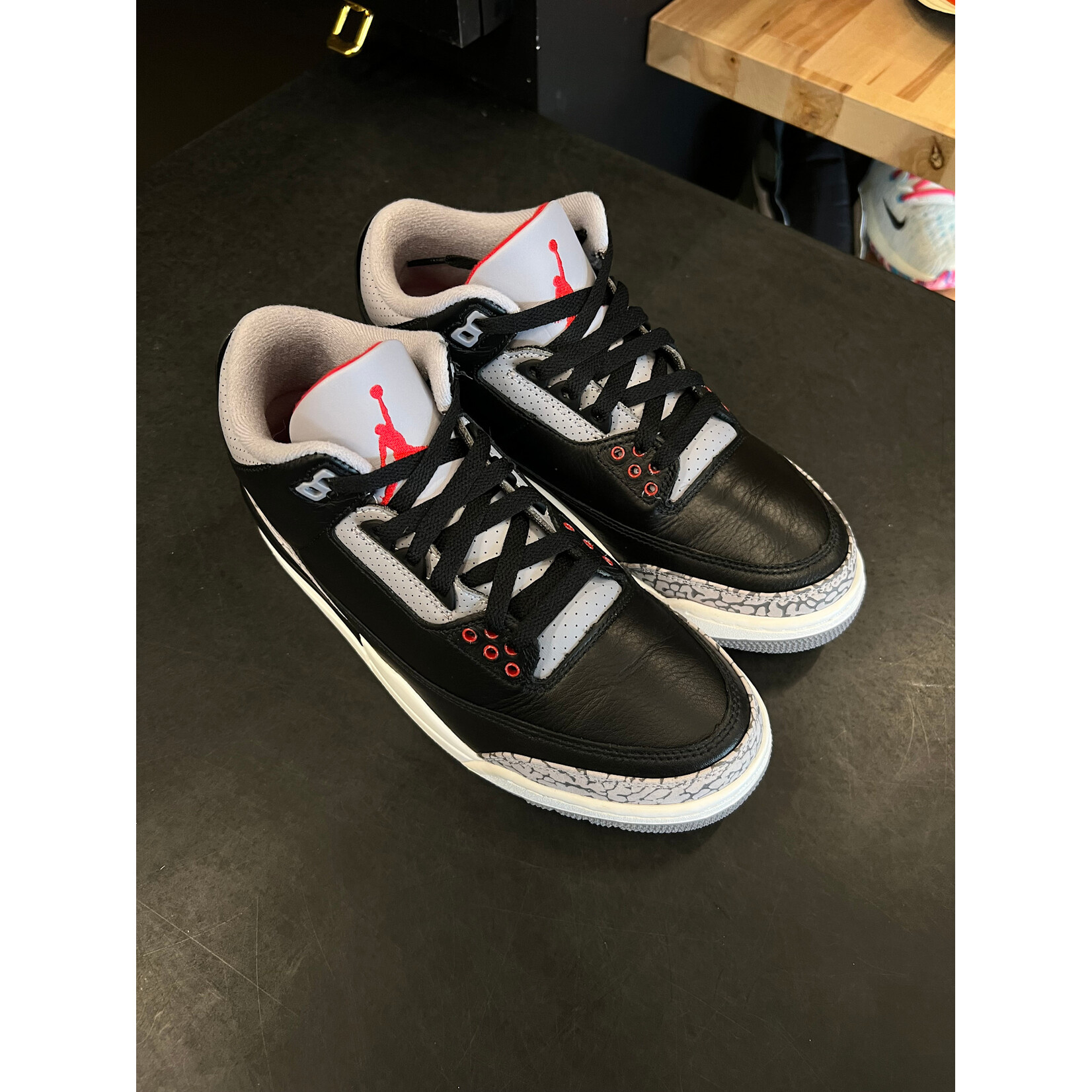 Jordan Jordan 3 Retro OG Black Cement (2024) Size 7.5, PREOWNED*