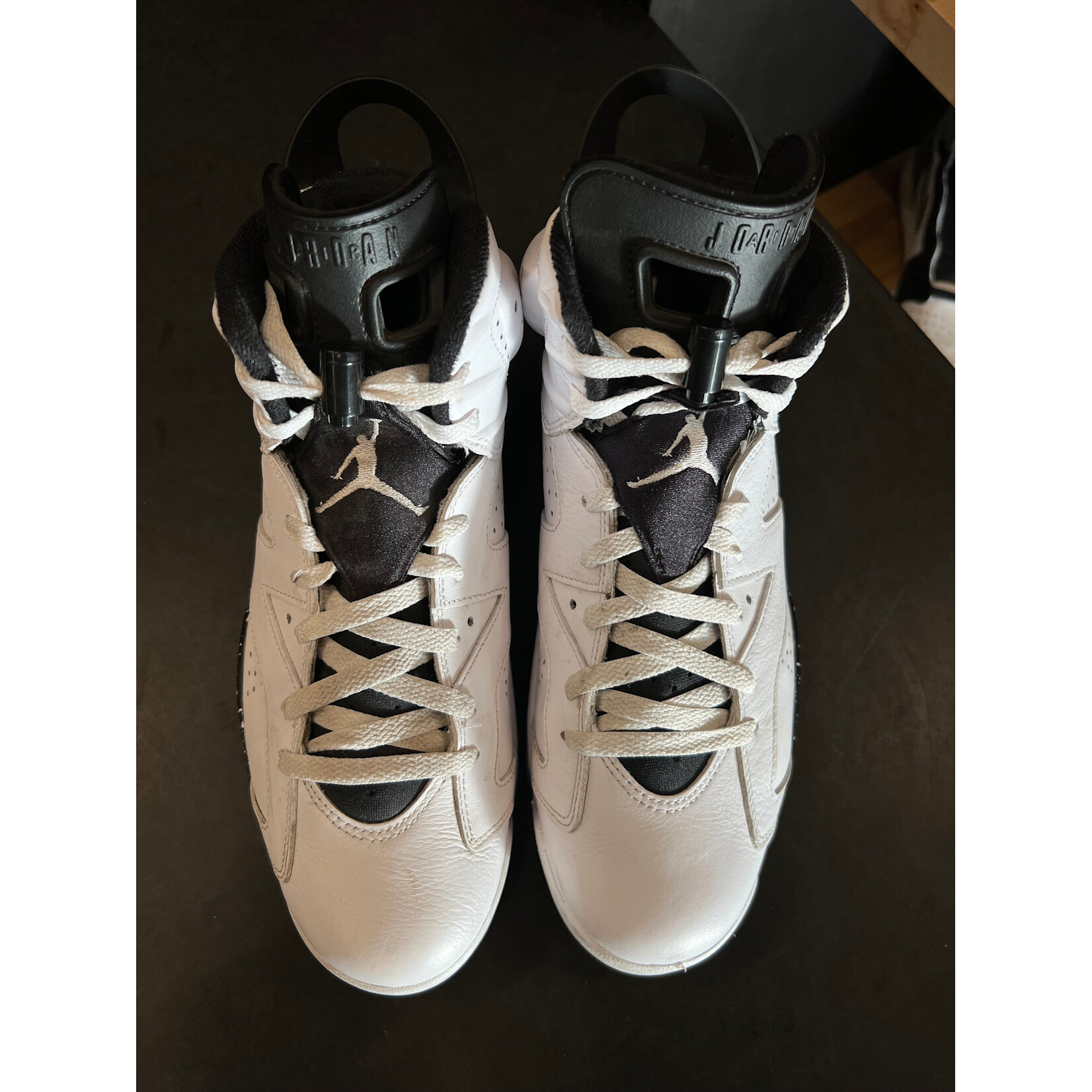 Jordan Jordan 6 Retro Reverse Oreo Size 11, PREOWNED
