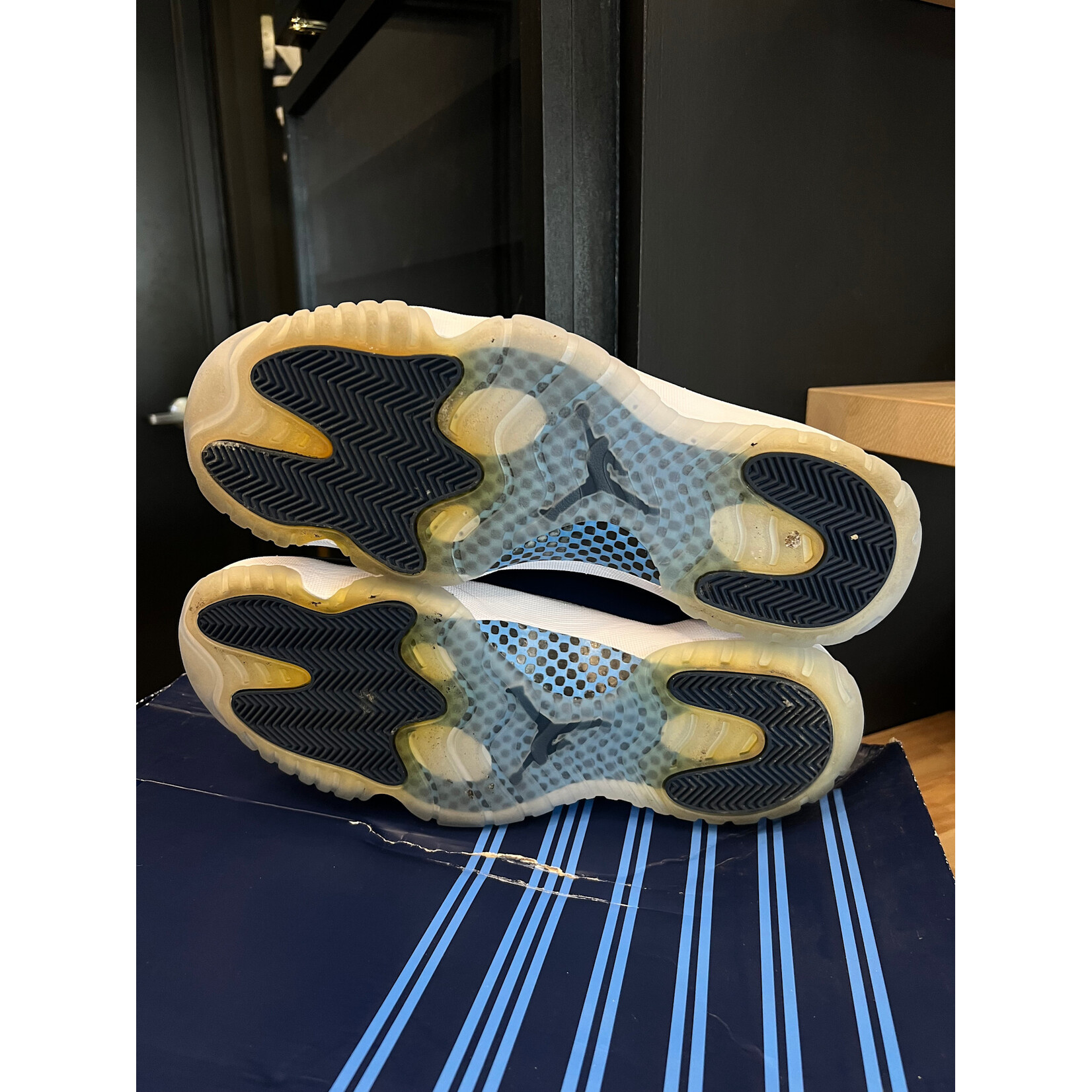 Jordan Jordan 11 Retro UNC Win Like 82 Size 13, PREOWNED*