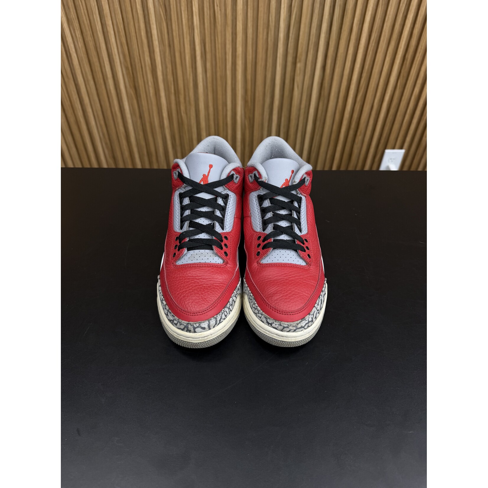 Jordan Jordan 3 Retro SE Unite Size 7.5, PREOWNED NO BOX*