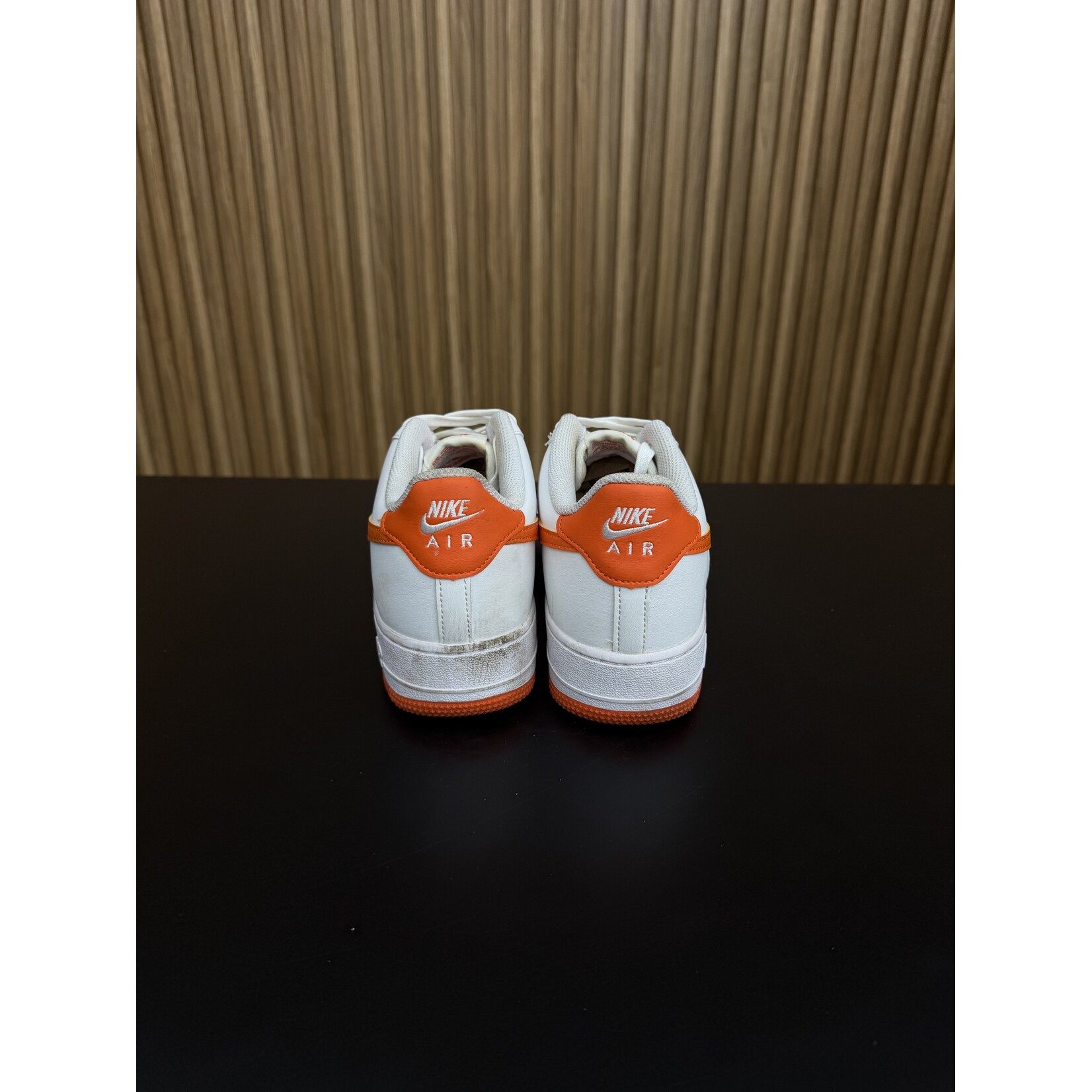 Nike Nike Air Force 1 Low White Safety Orange (GS) Size 7, PREOWNED NO BOX
