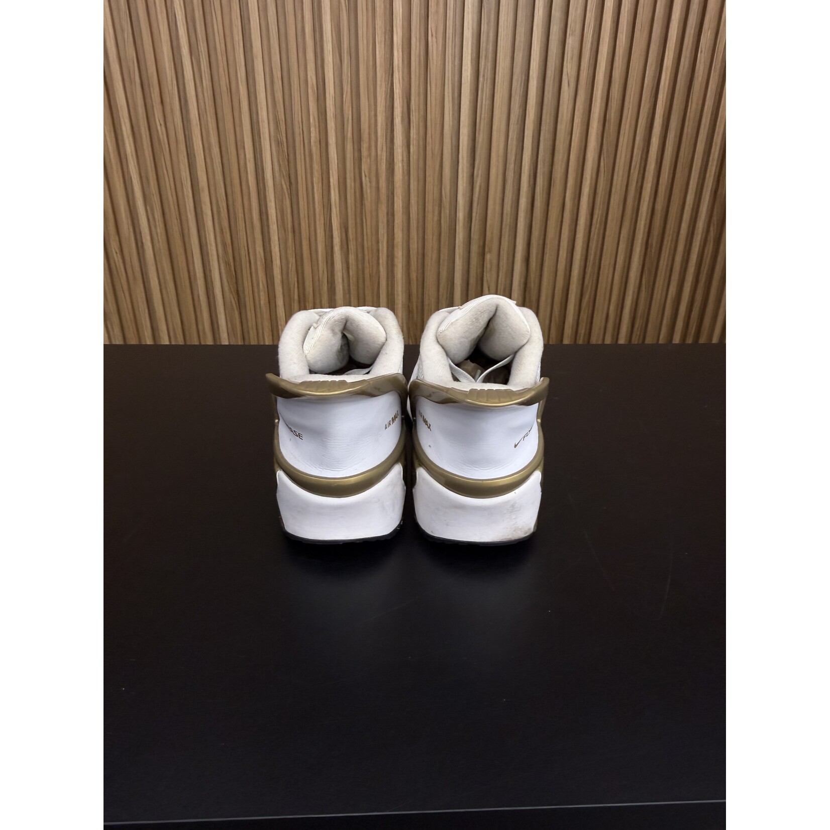 Nike Nike Air Max 90 Flyease White Gold (GS) Size 7, PREOWNED NO BOX