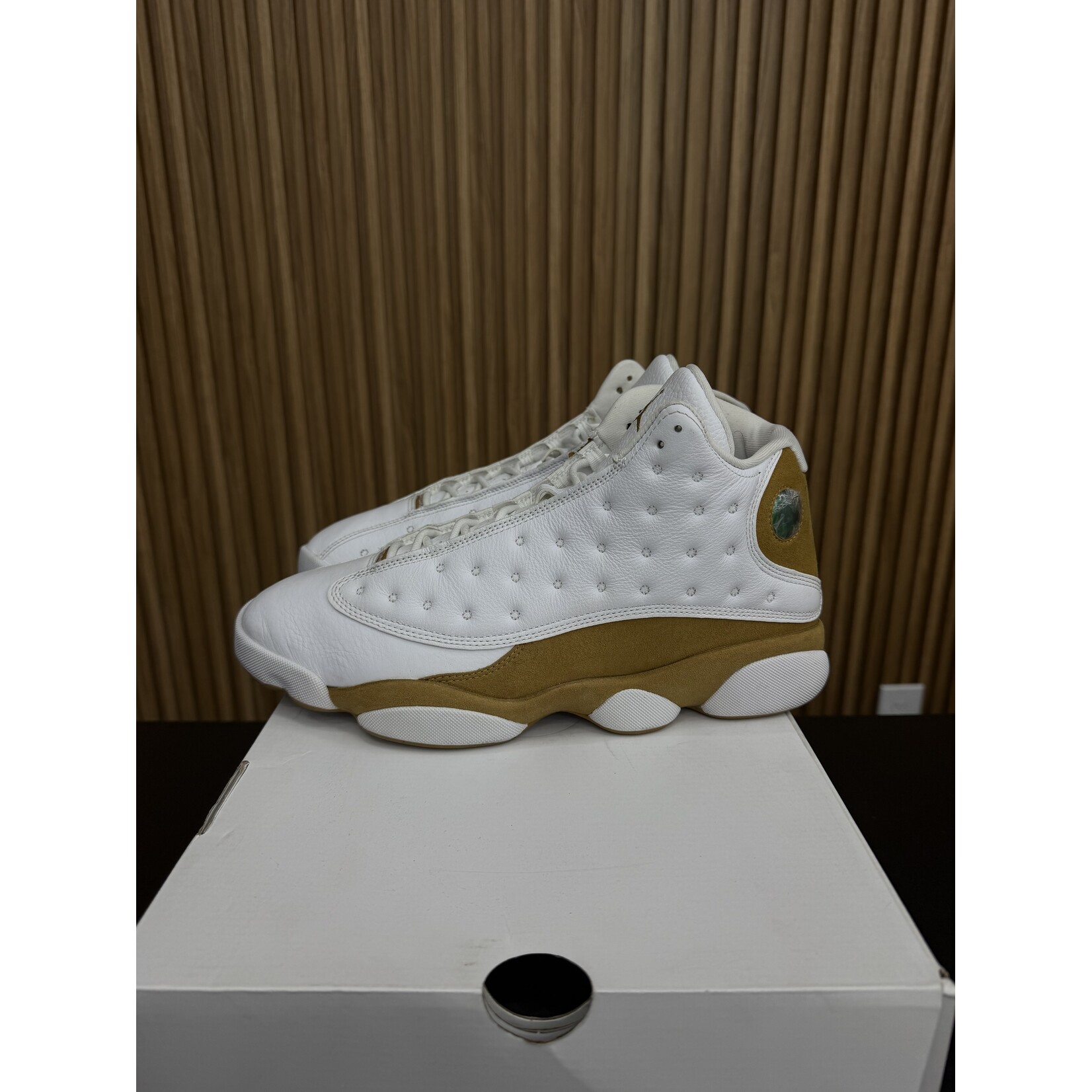Jordan Jordan 13 Retro Wheat (2023) Size 11, PREOWNED*