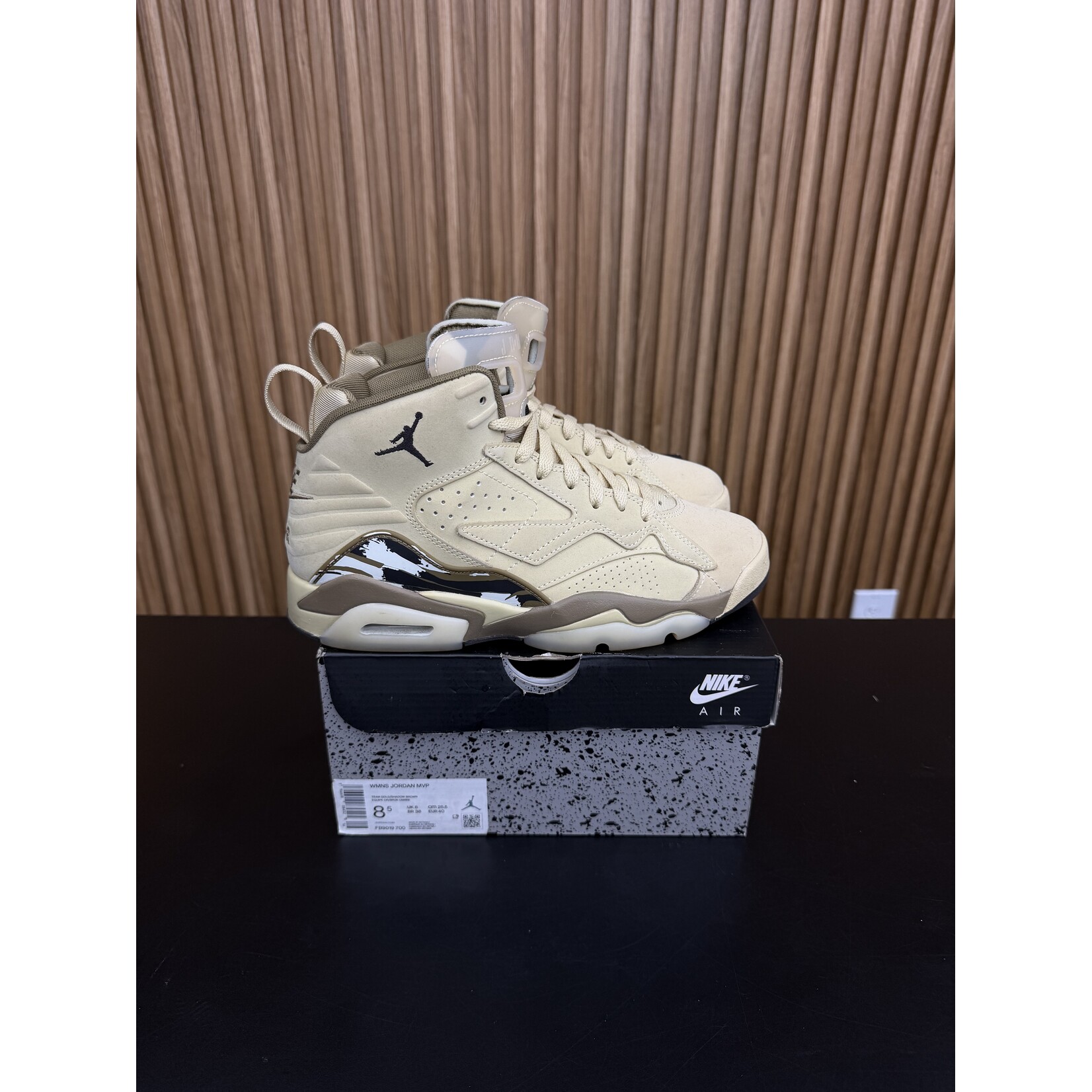 Jordan Jordan MVP 678 Desert Sand (Women's) Size 8.5W, PREOWNED